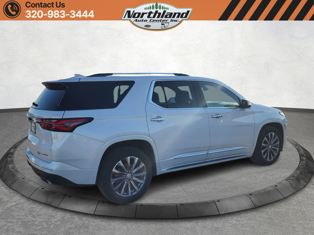 2023 Chevrolet Traverse Premier photo 4