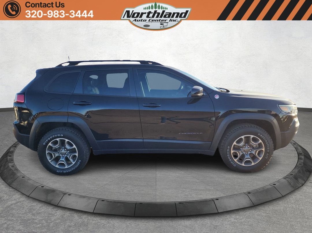 2022 Jeep Cherokee Trailhawk photo 4