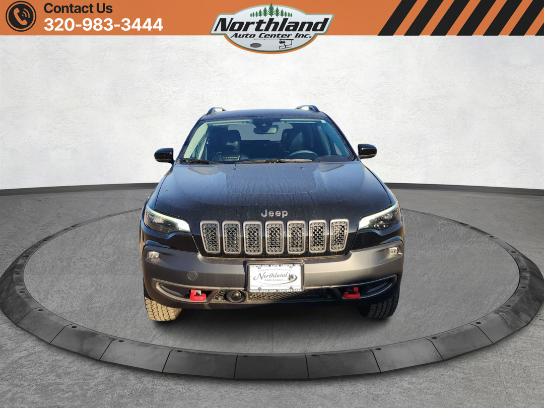 2022 Jeep Cherokee Trailhawk photo 2