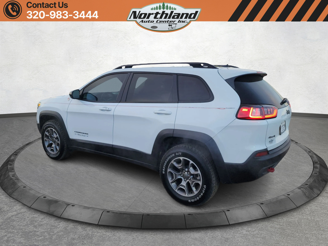 2022 Jeep Cherokee Trailhawk photo 4