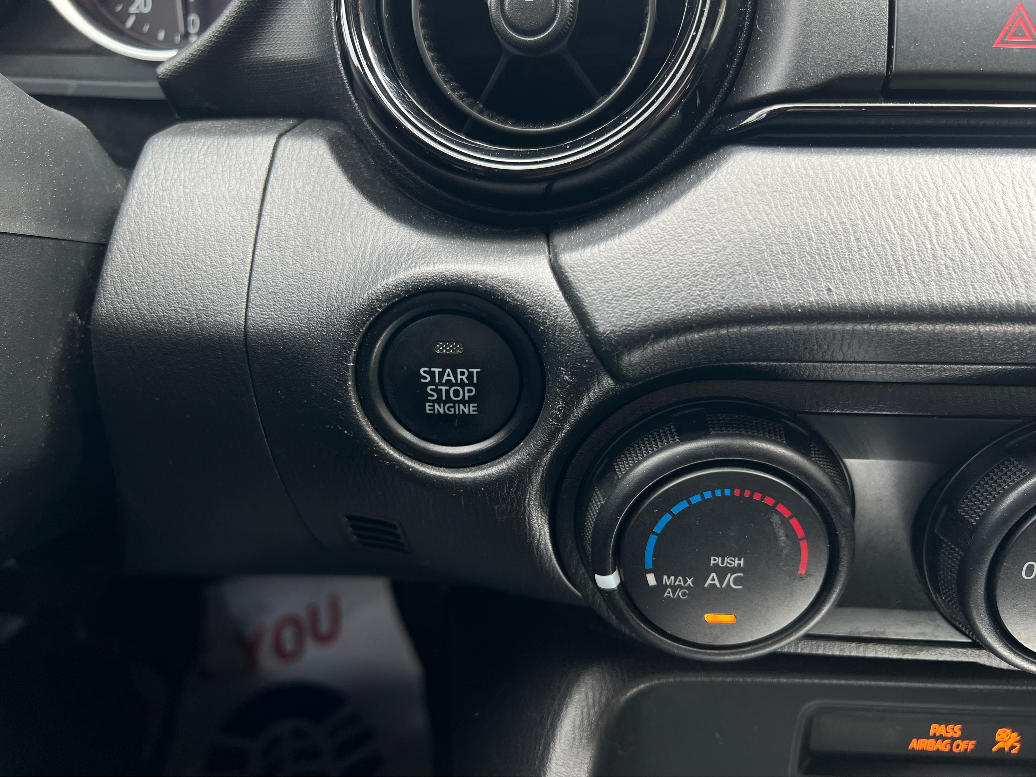 2022 Mazda MX-5 Miata Sport - Photo 32