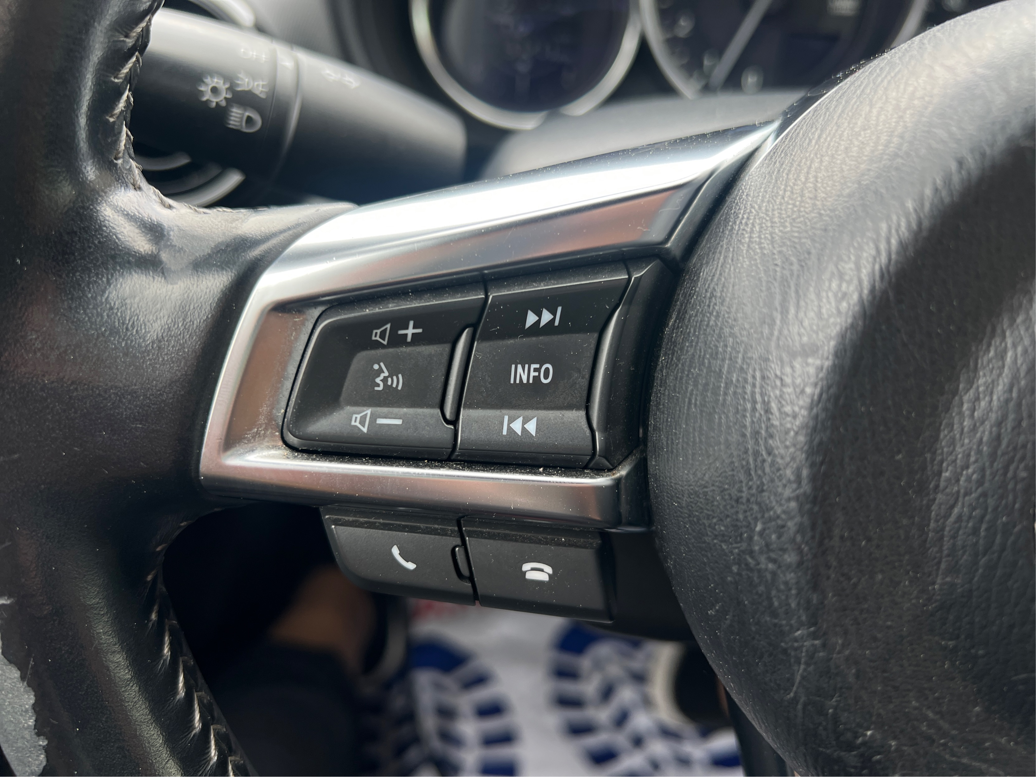 2022 Mazda MX-5 Miata Sport - Photo 30