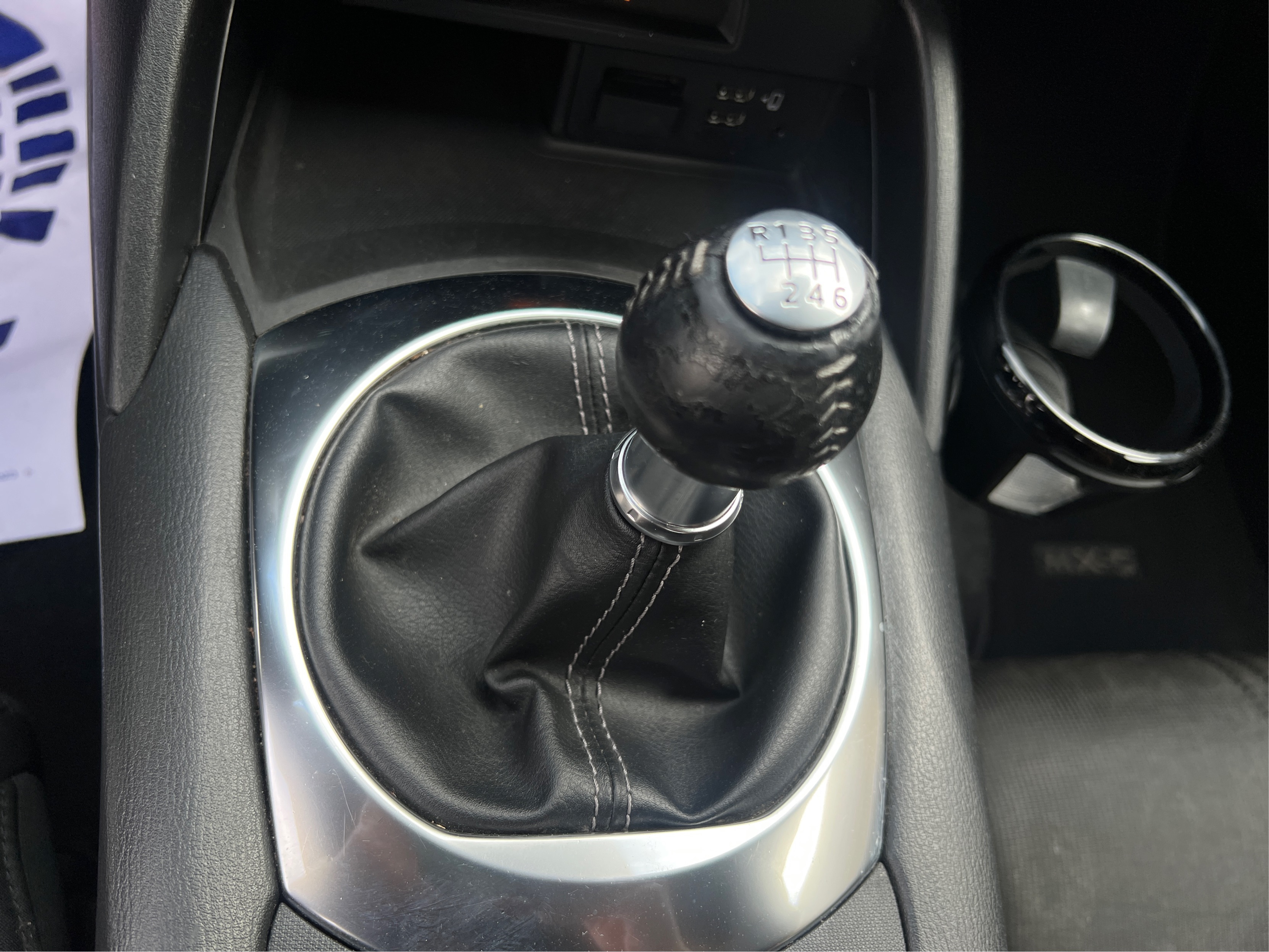 2022 Mazda MX-5 Miata Sport - Photo 35