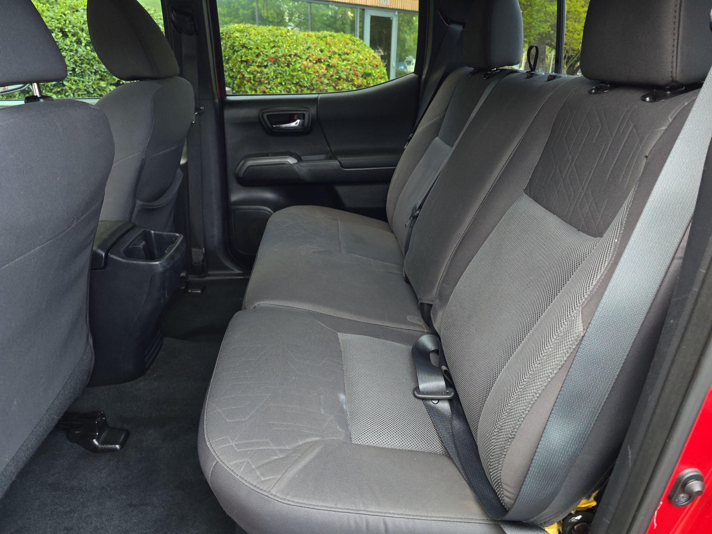 2016 Toyota Tacoma TRD Sport - Photo 9