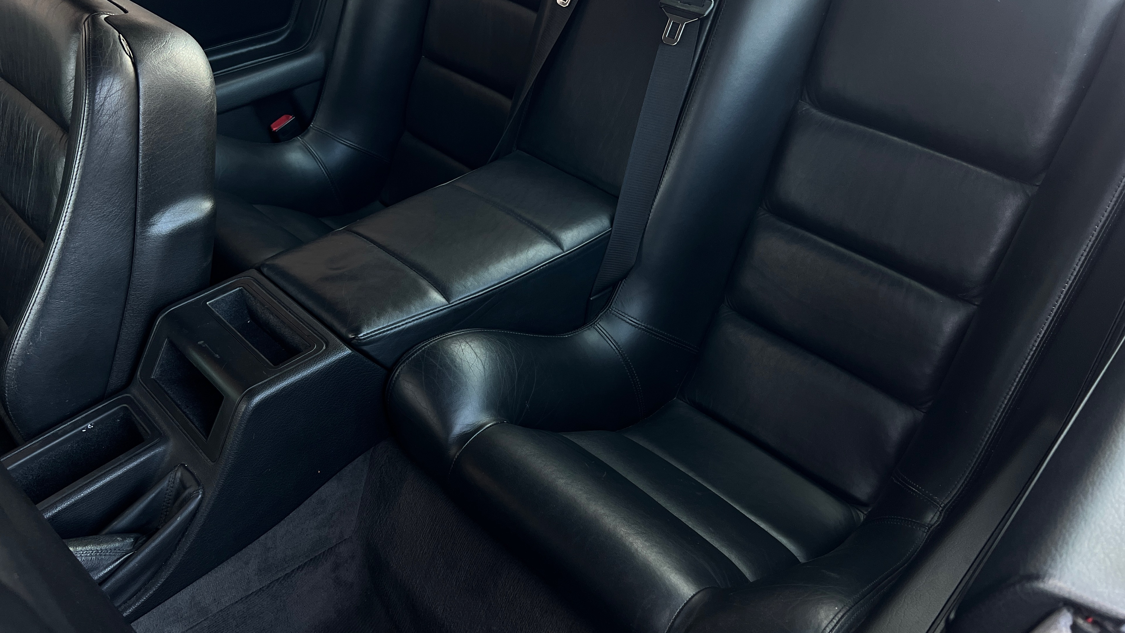 1992 BMW 8 Series - Photo 9