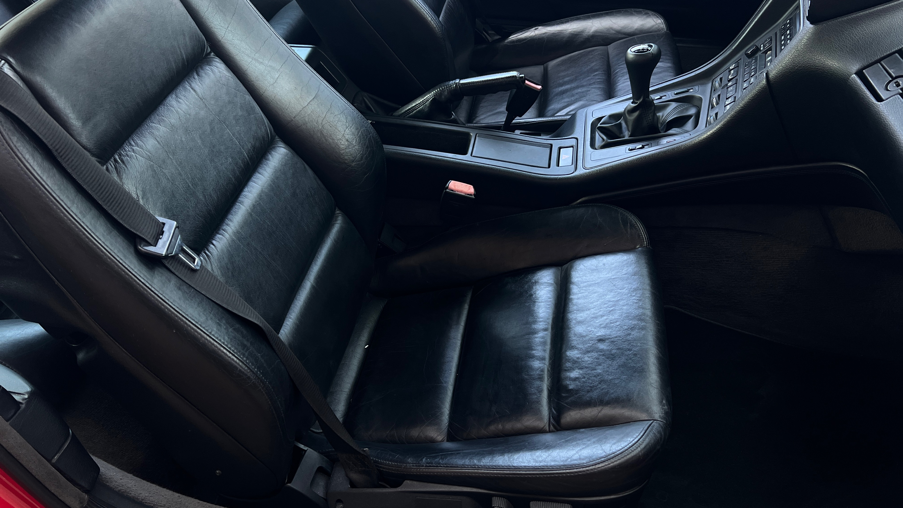 1992 BMW 8 Series - Photo 36