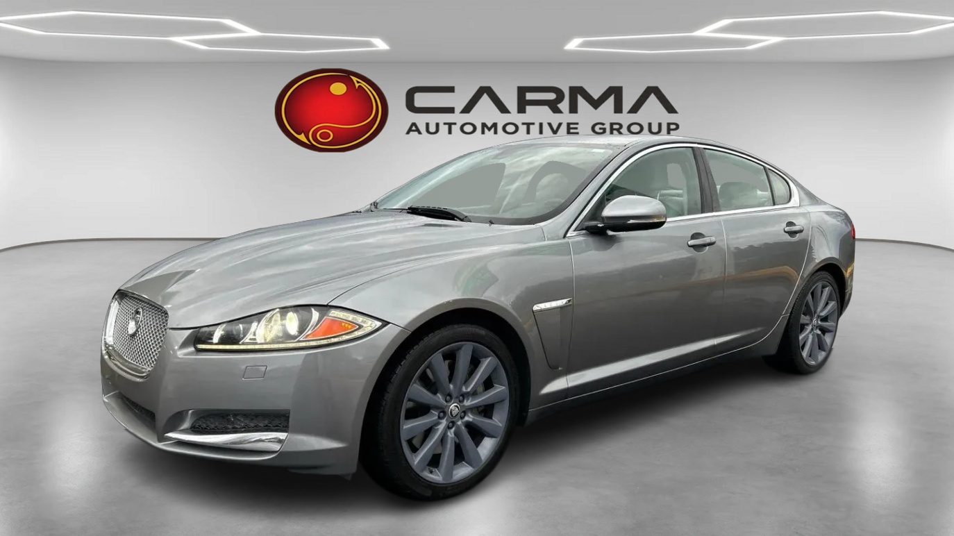 2013 Jaguar XF Base