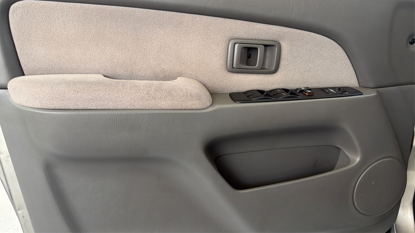 2002 Toyota 4Runner SR5 - Photo 28