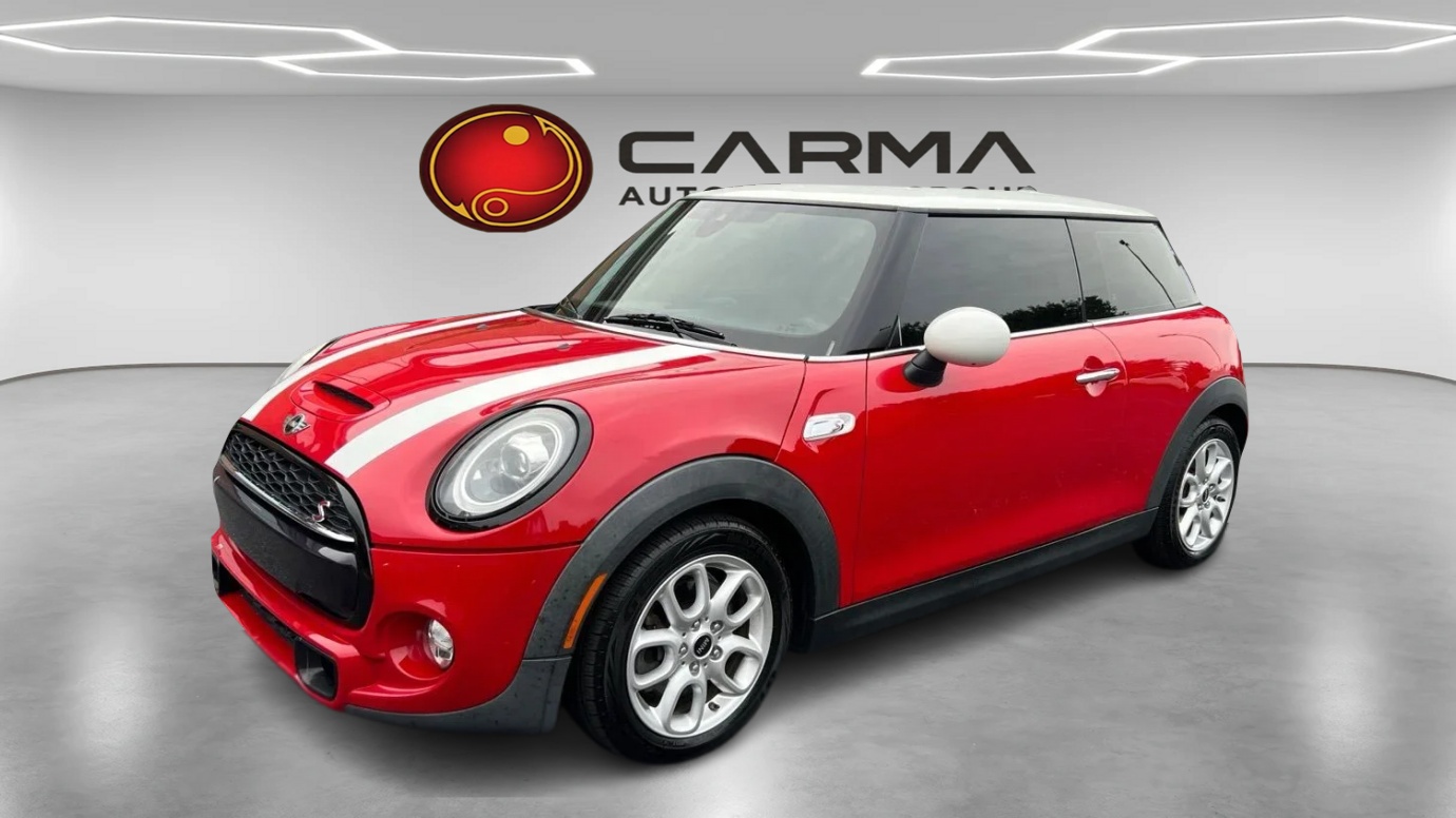 2019 MINI Hardtop Cooper S Signature's photo