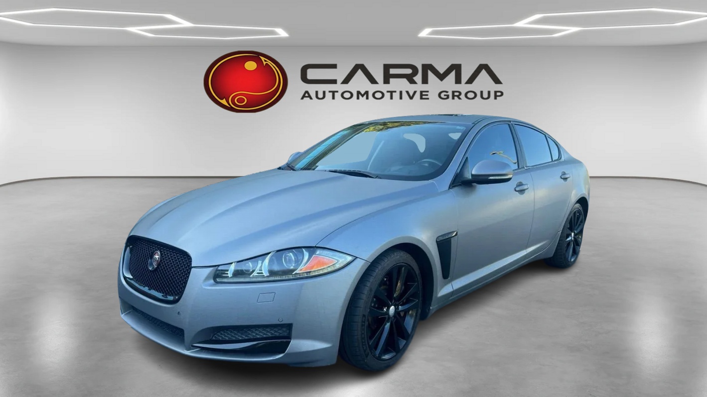 2015 Jaguar XF 2.0T Premium's photo