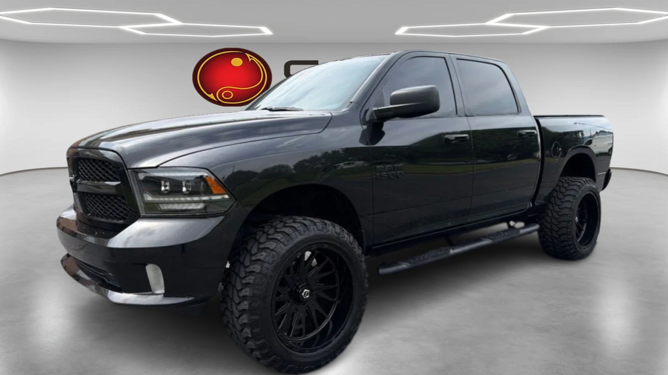 2017 RAM 1500 Express Crew Cab 5'7's photo