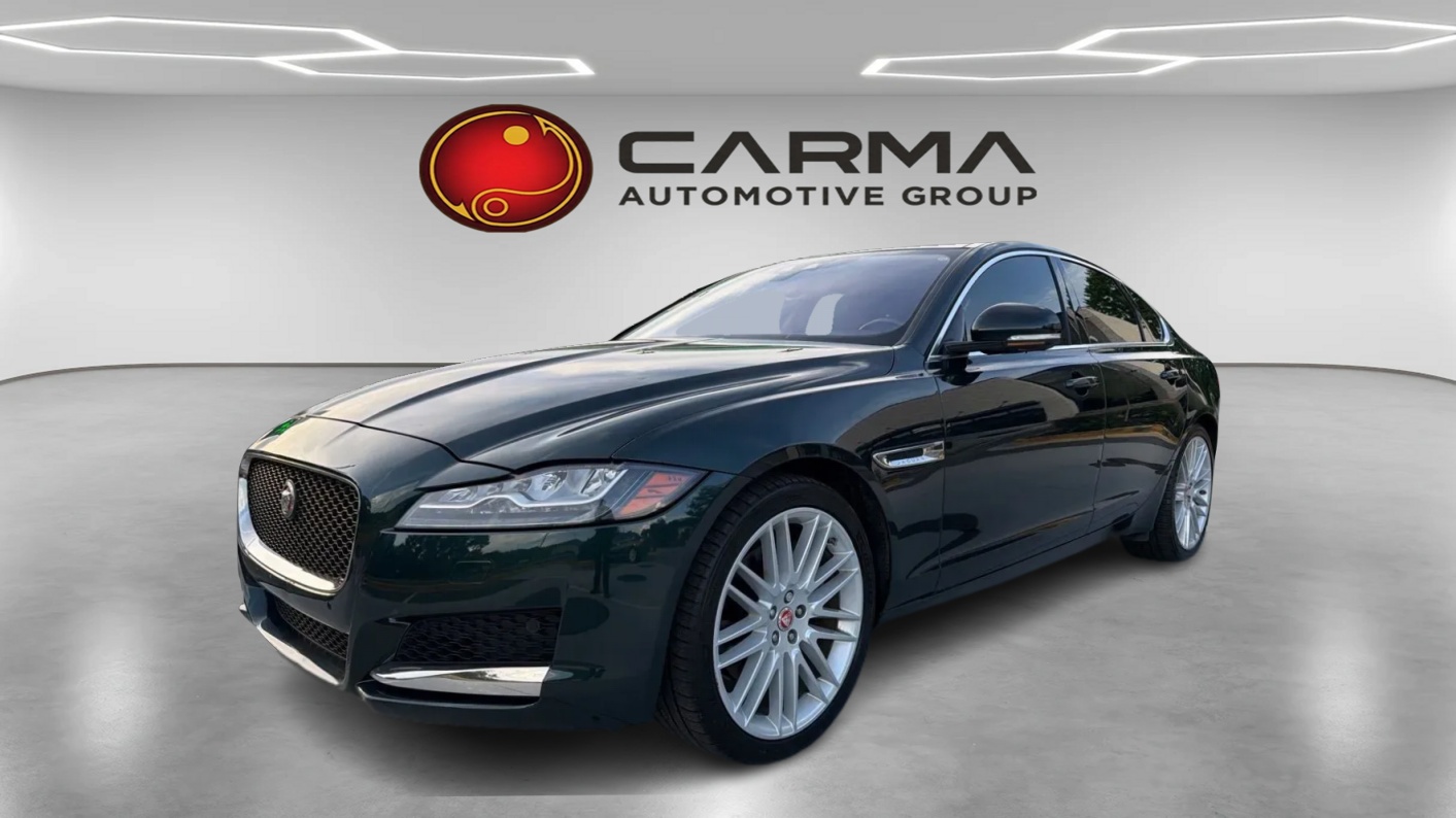 Green 2016 Jaguar XF 35t Prestige RWD Sedan Rear-Wheel Drive Automatic
