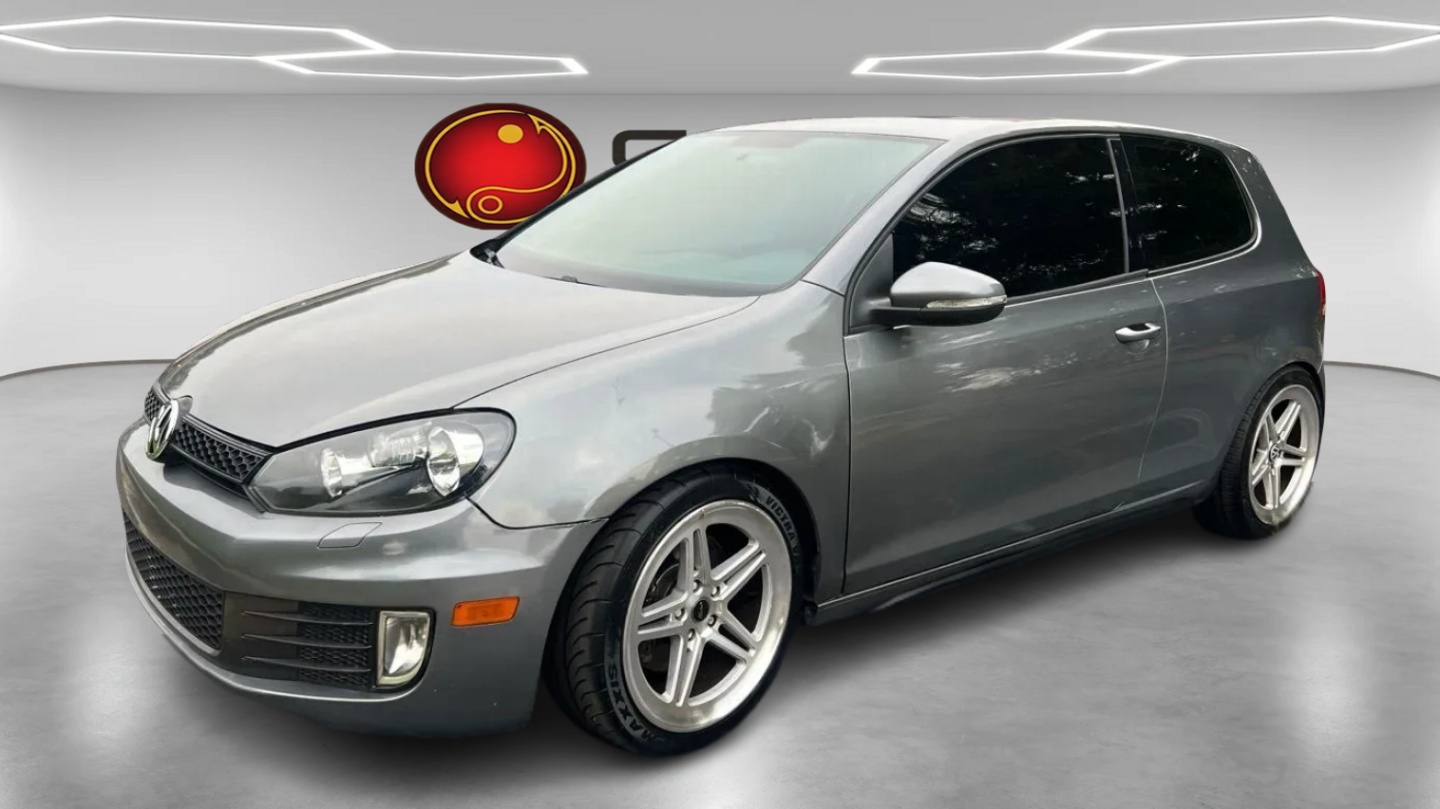 2011 Volkswagen Golf GTI -'s photo