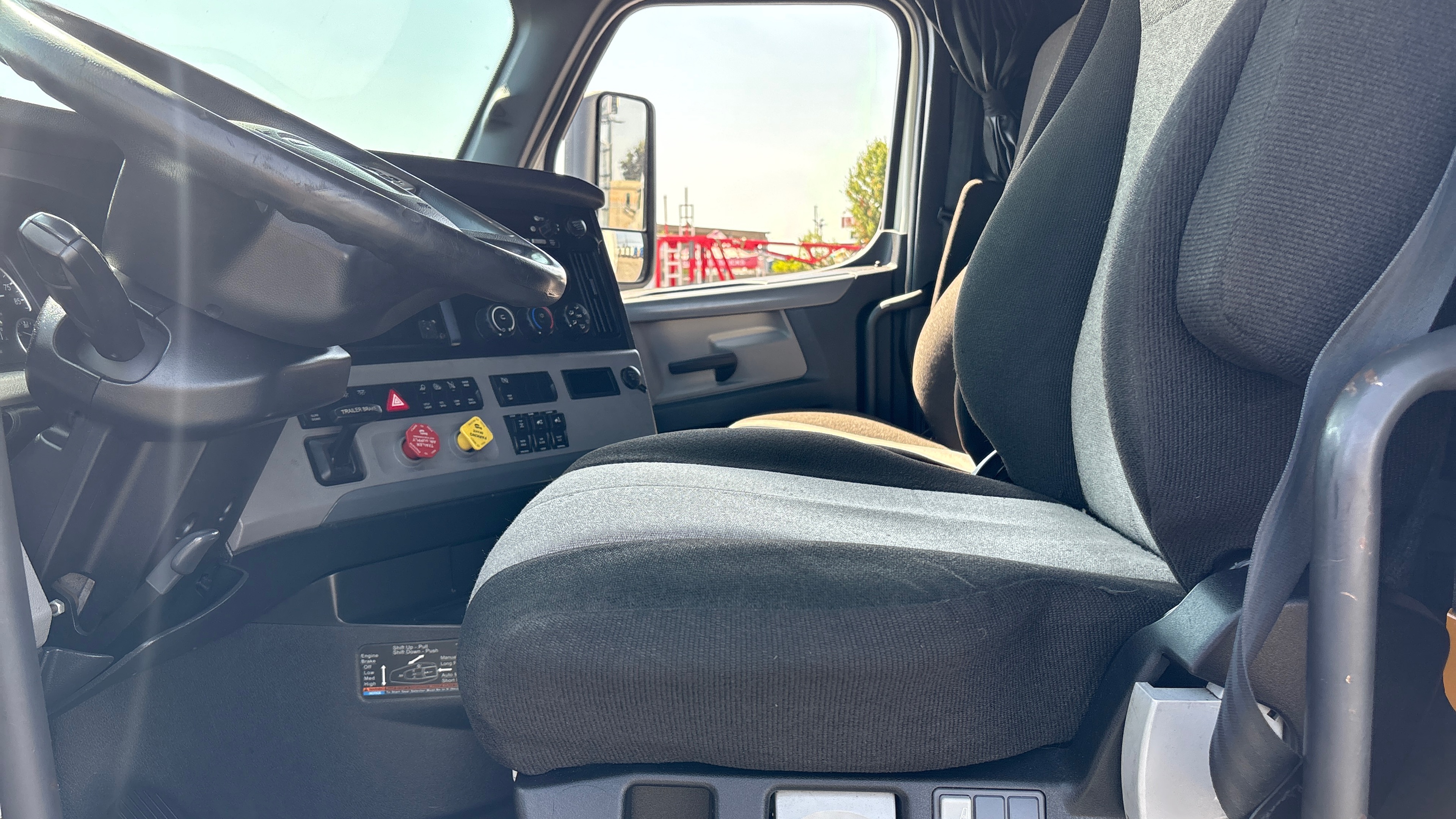 2023 Mack - image 4