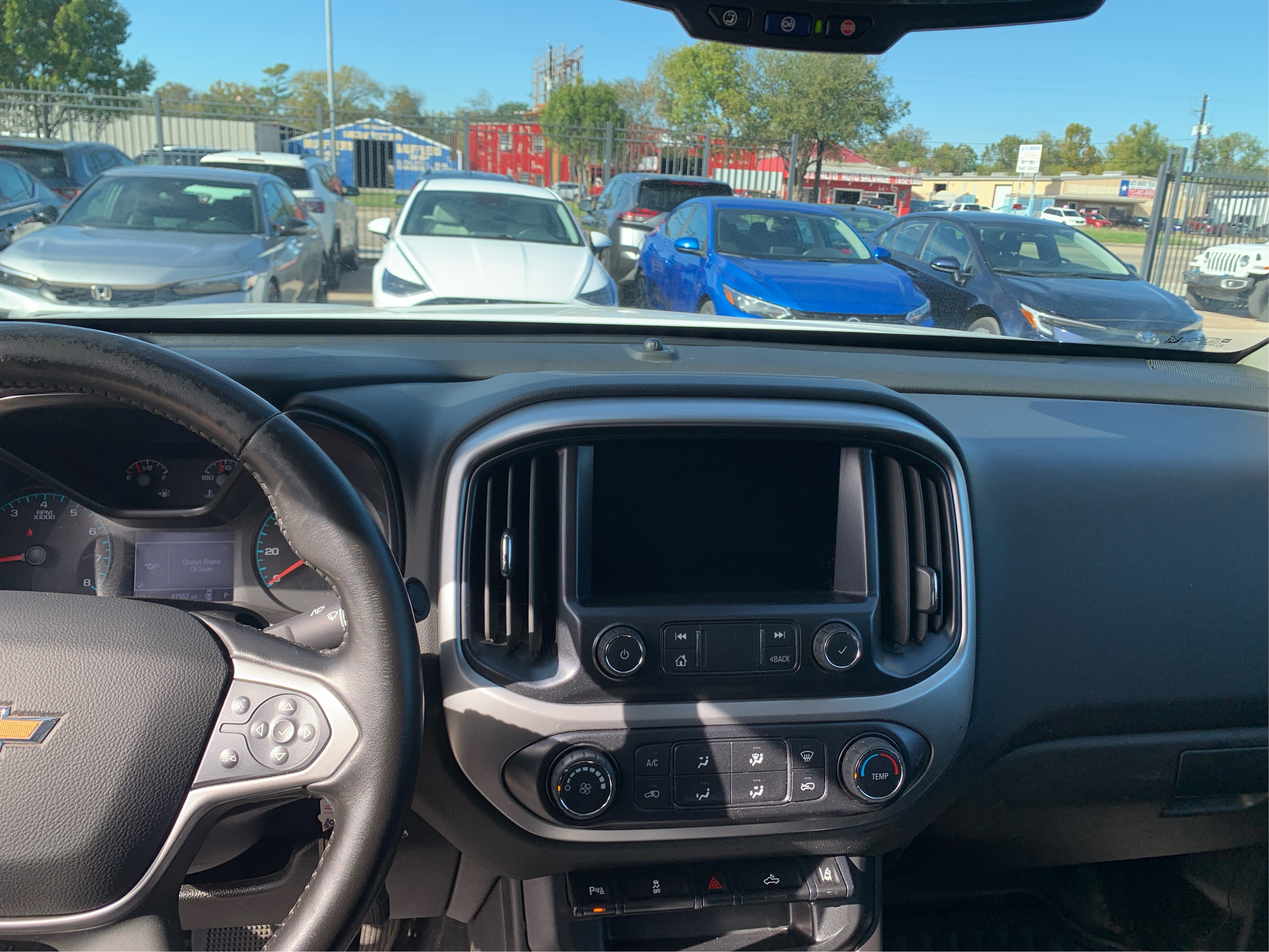 2022 Chevrolet Colorado LT - Photo 14