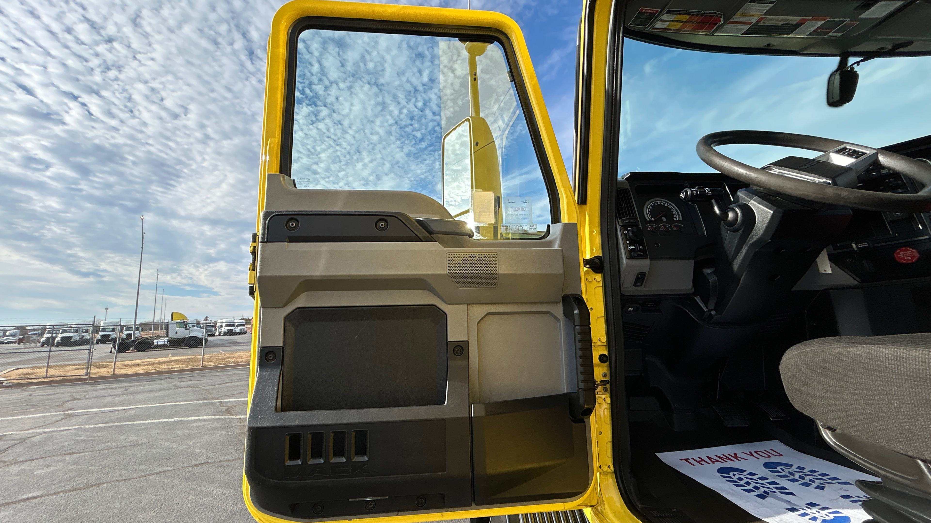 2023 Mack - image 21