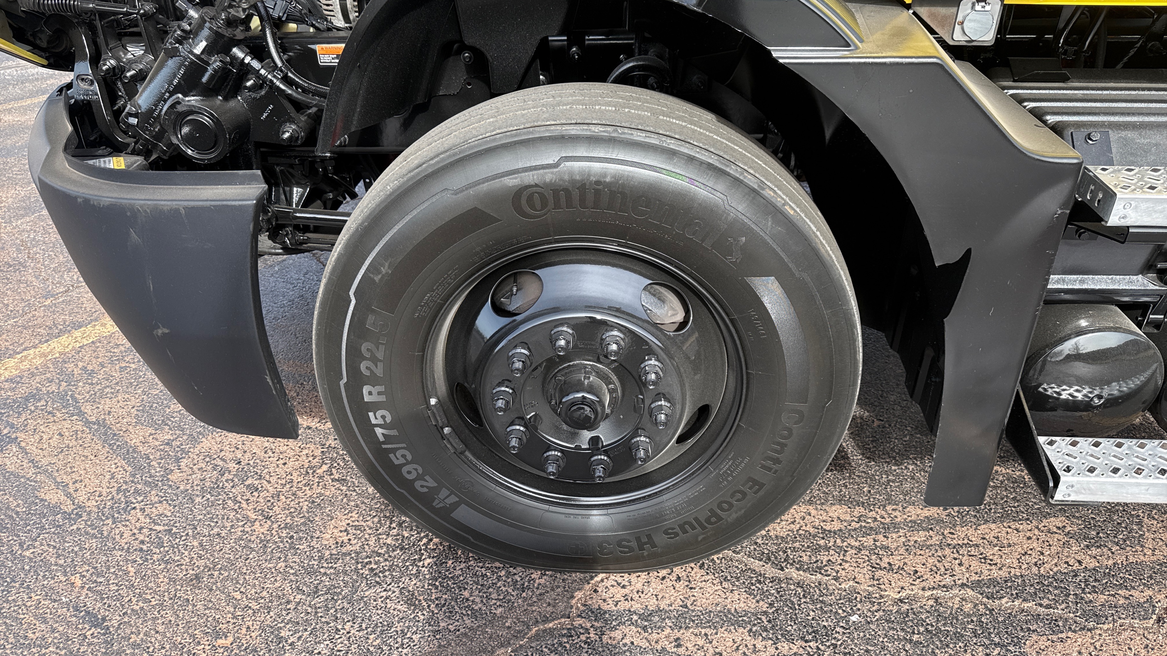 2023 Mack - image 23