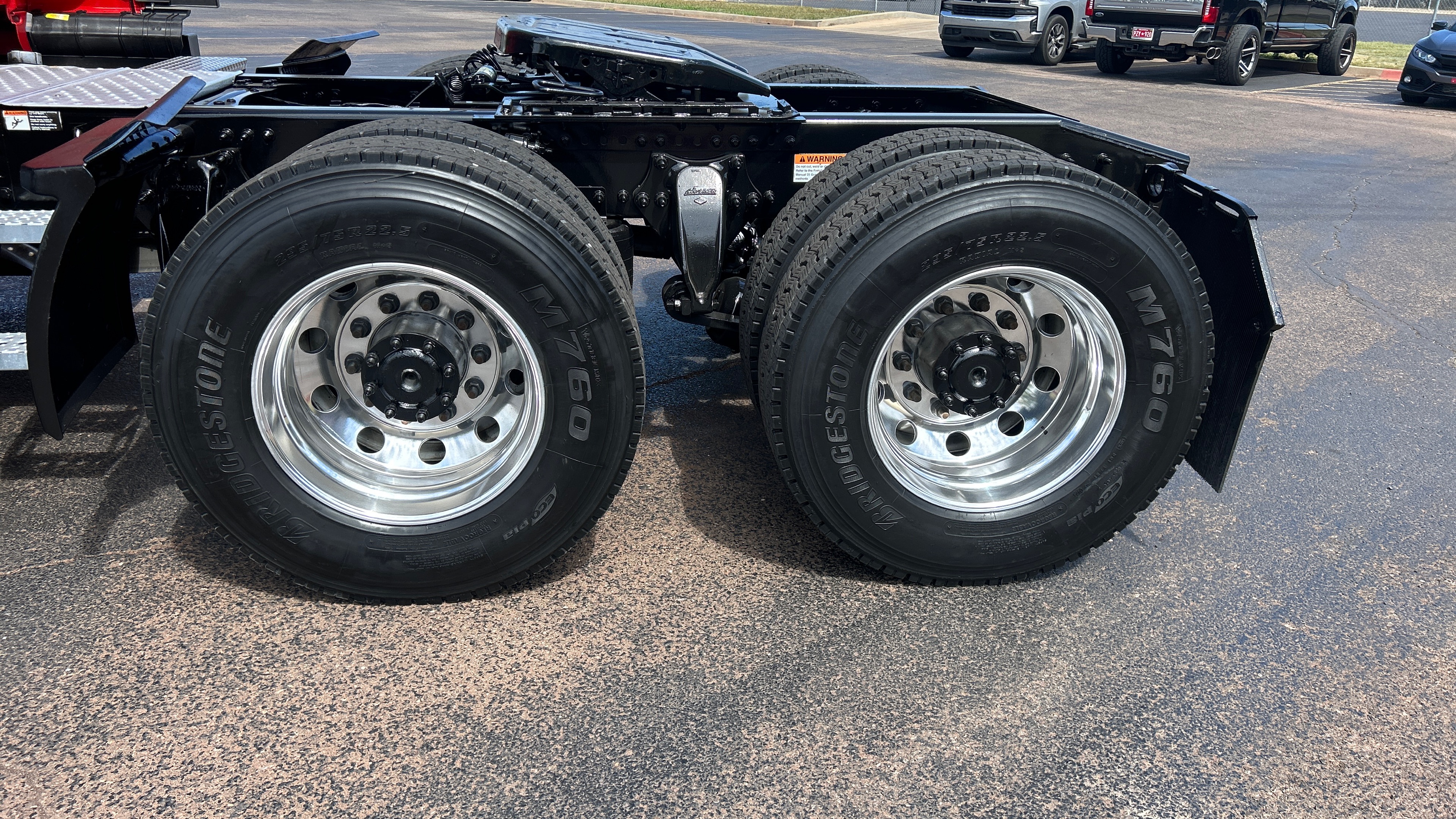 2023 Freightliner Cascadia - image 18