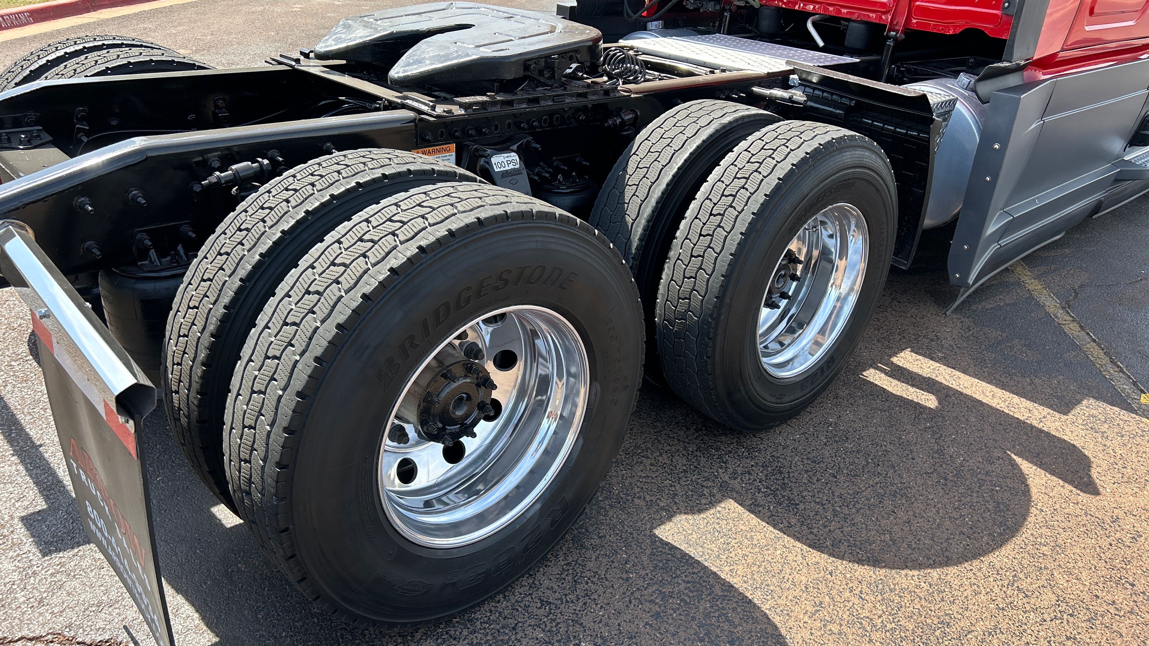 2023 Freightliner Cascadia - image 29