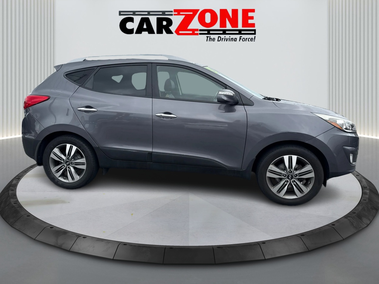 Image 4 of Used 2015 HYUNDAI Tucson GLS (Middle)