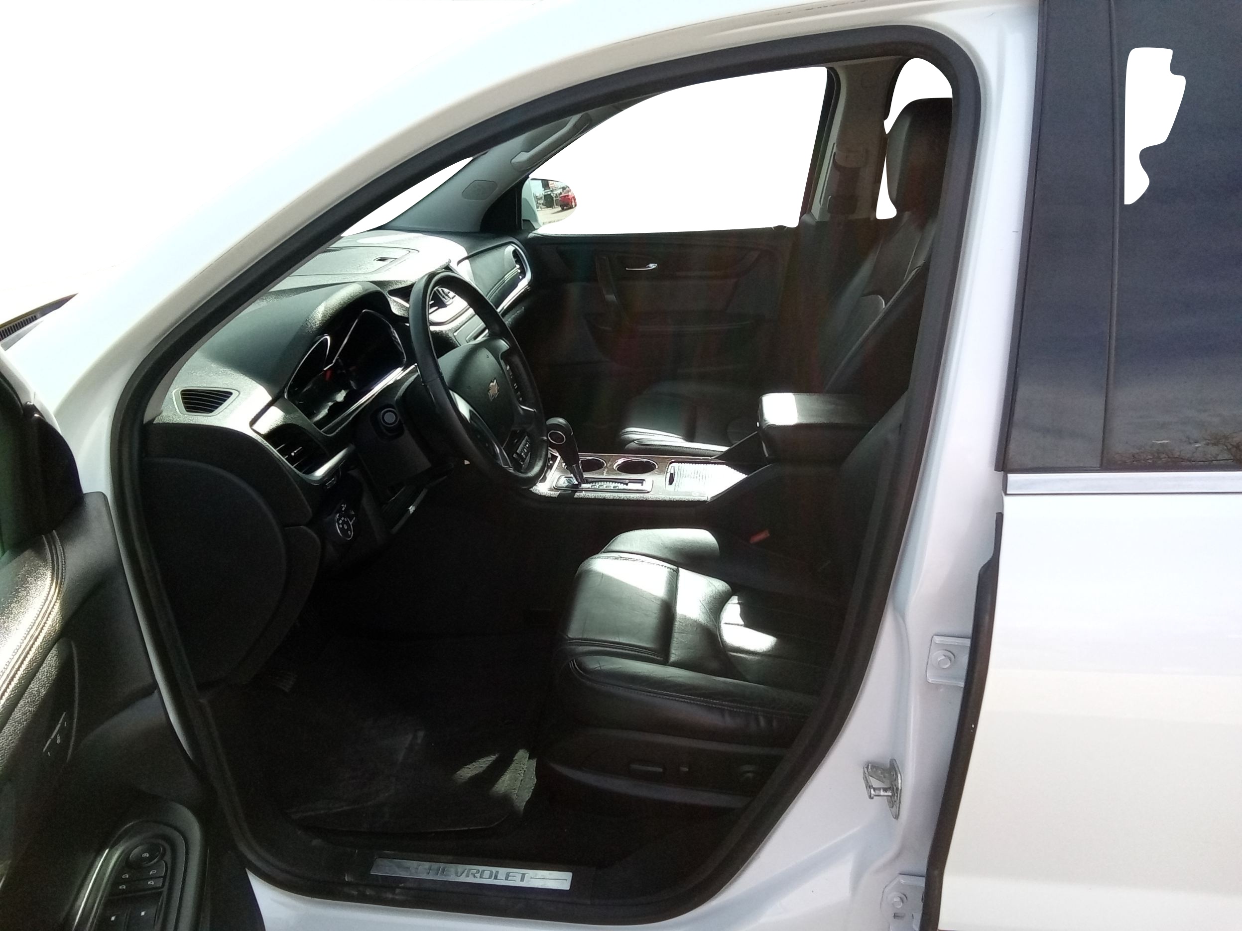 Neighborhood Autos, LLC - Used vehicle - SUV CHEVROLET TRAVERSE 2016