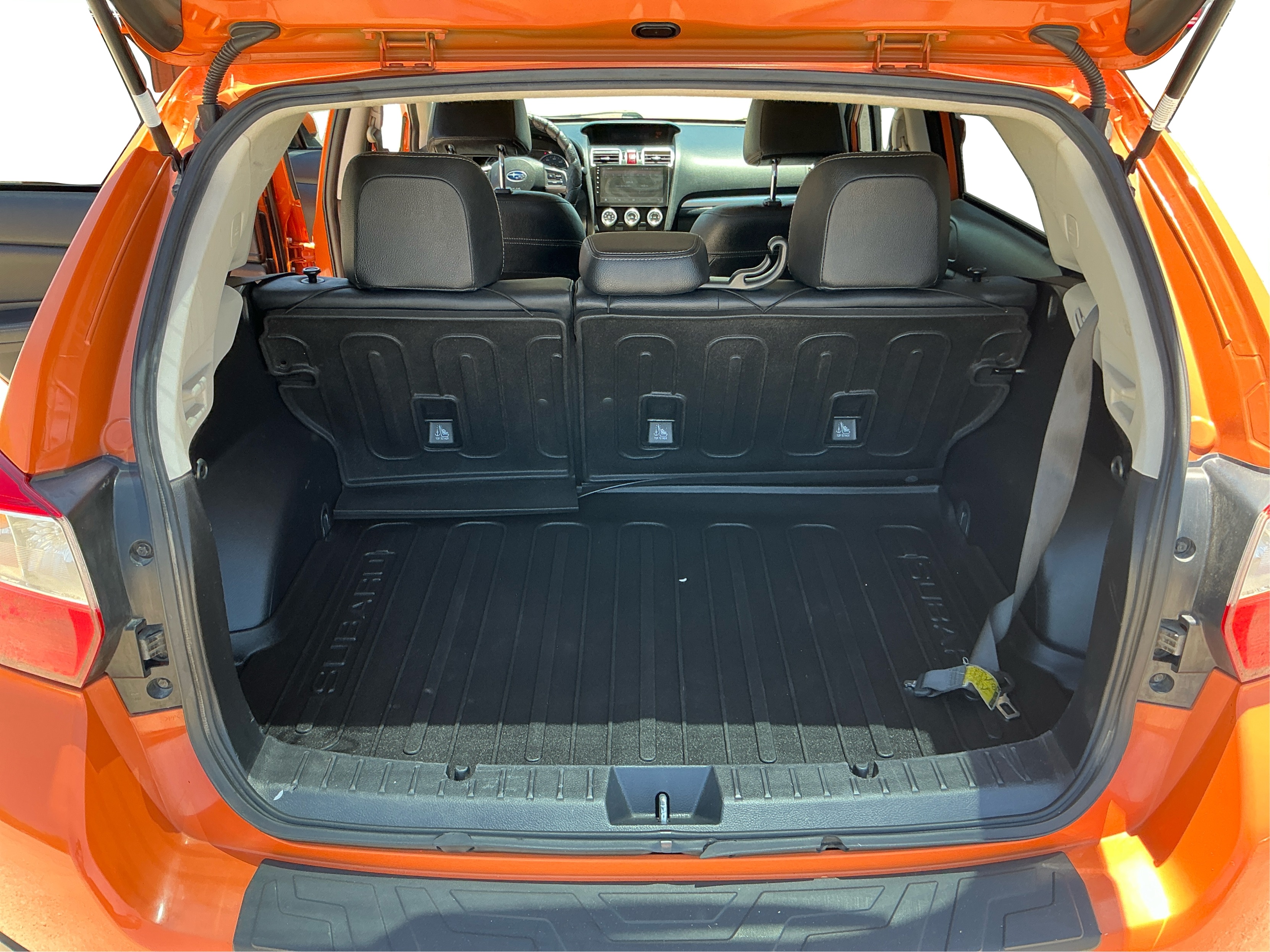 Neighborhood Autos, LLC - Used vehicle - SUV SUBARU XV CROSSTREK 2015