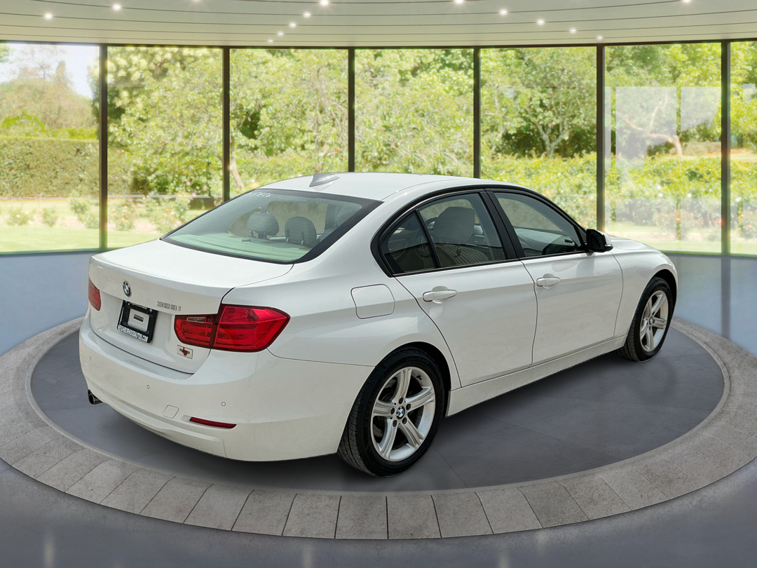 Neighborhood Autos, LLC - Used vehicle - Sedan BMW 3 SERIES 2014