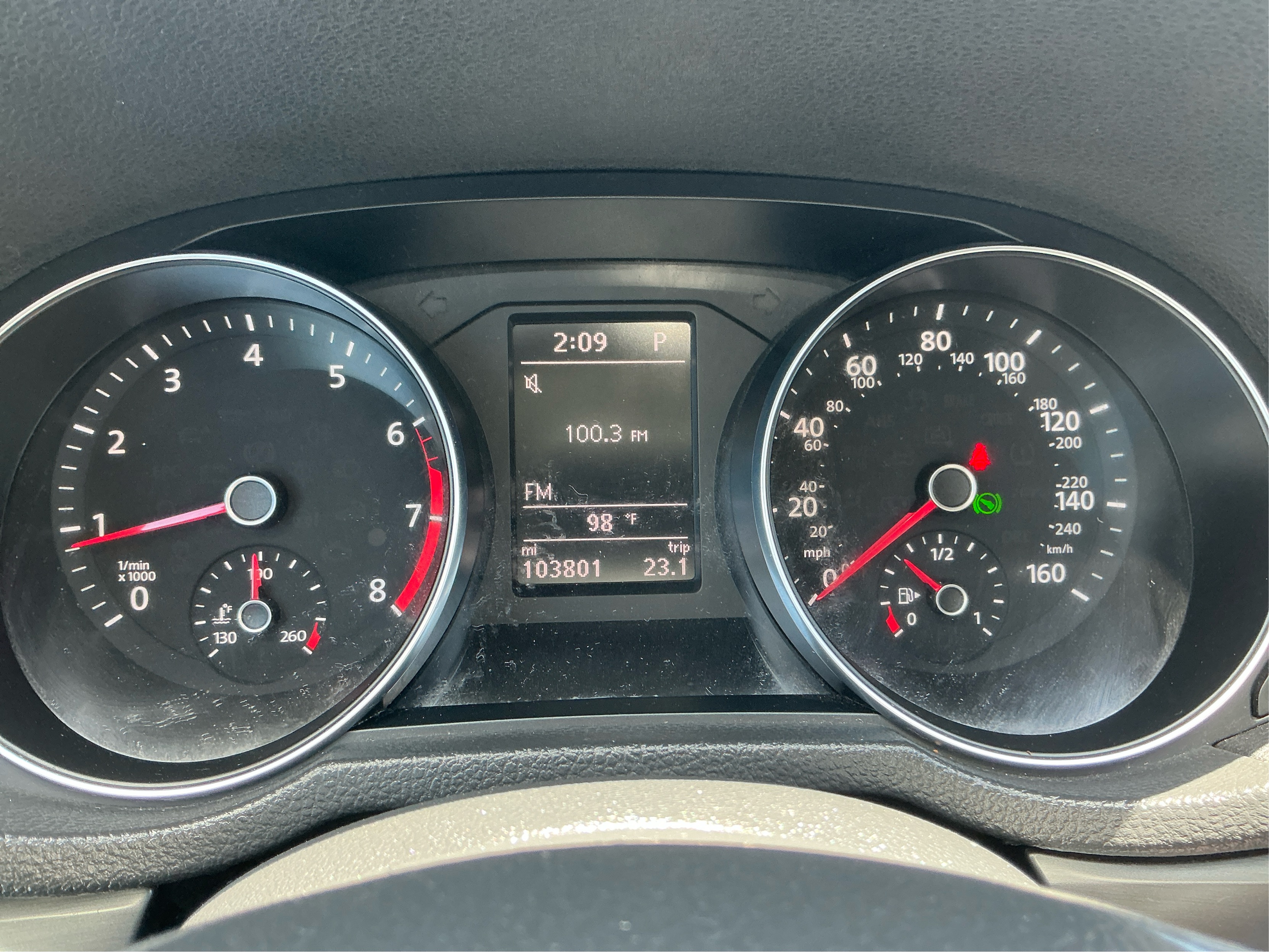 Neighborhood Autos, LLC - Used vehicle - Sedan VOLKSWAGEN PASSAT 2016