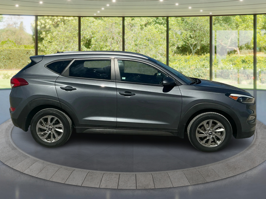 Neighborhood Autos, LLC - Used vehicle - SUV HYUNDAI TUCSON 2016