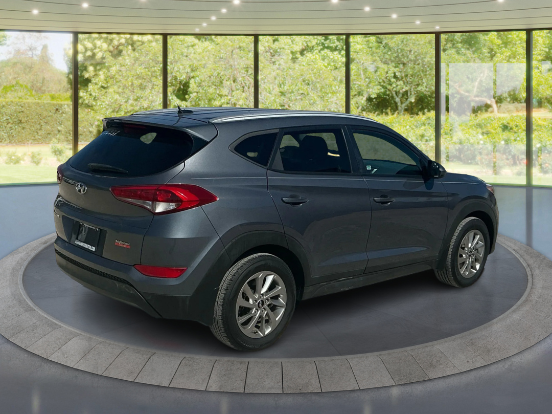 Neighborhood Autos, LLC - Used vehicle - SUV HYUNDAI TUCSON 2016