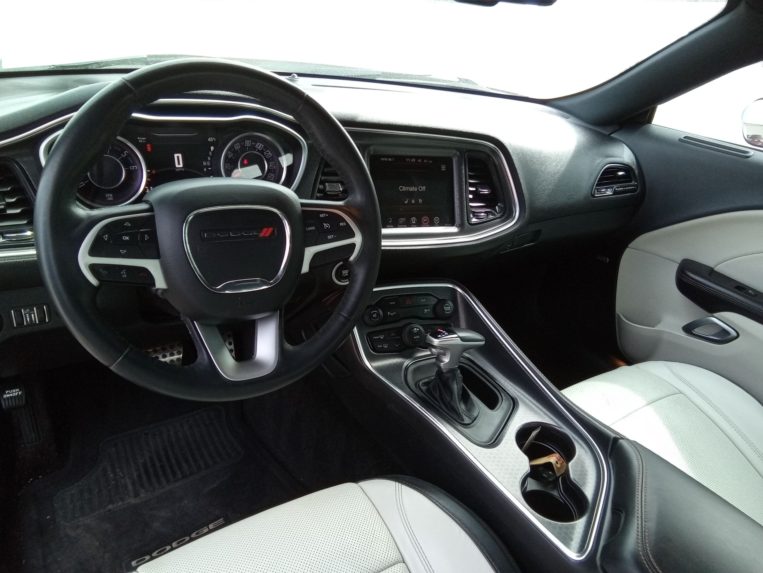 Neighborhood Autos, LLC - Used vehicle - Coupe DODGE CHALLENGER 2015