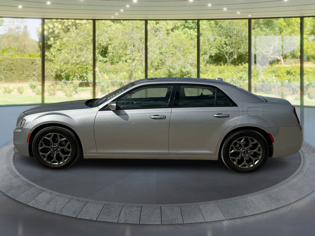 Neighborhood Autos, LLC - Used vehicle - SEDAN CHRYSLER 300 2018