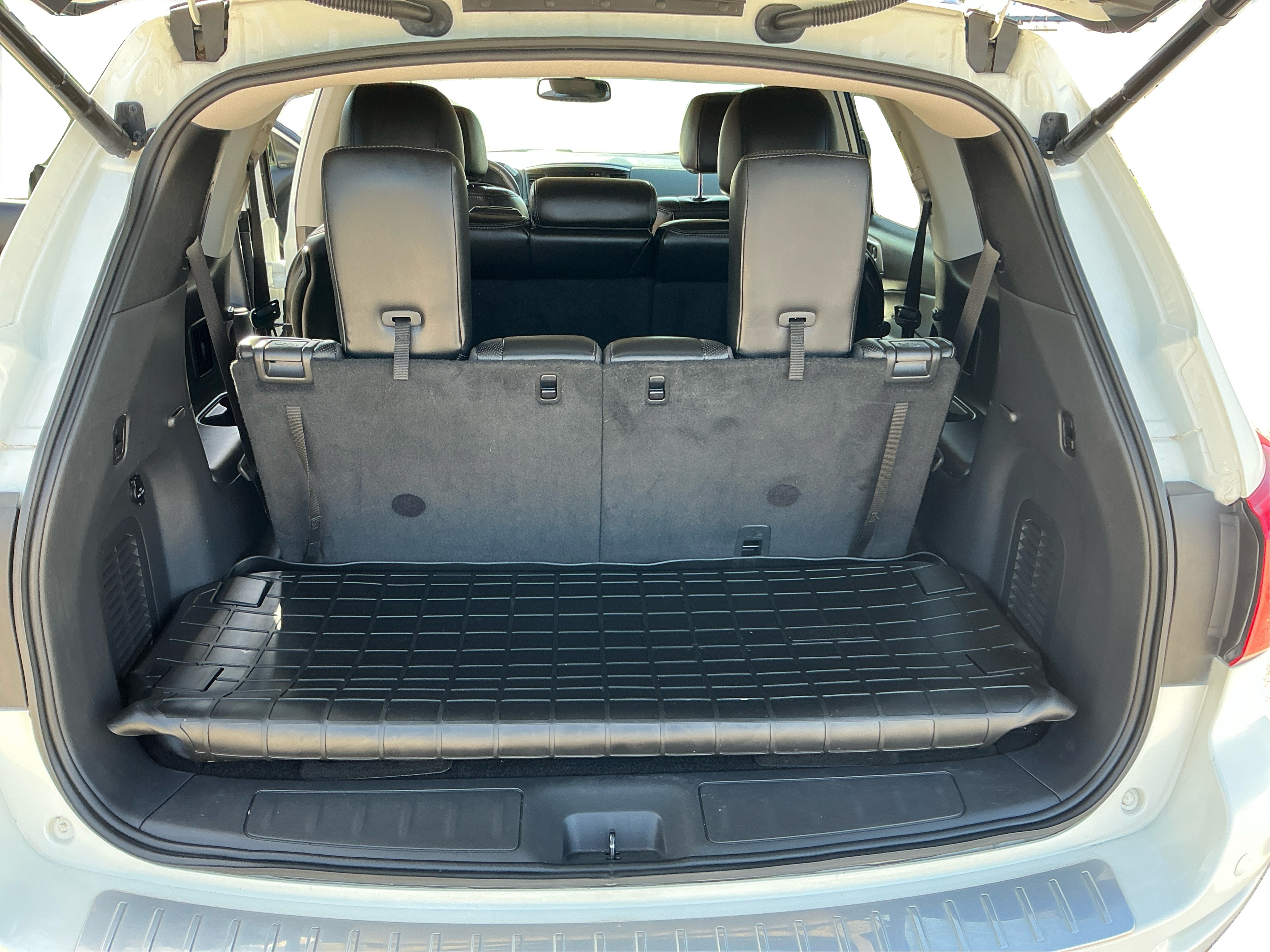 Neighborhood Autos, LLC - Used vehicle - SUV NISSAN PATHFINDER 2017
