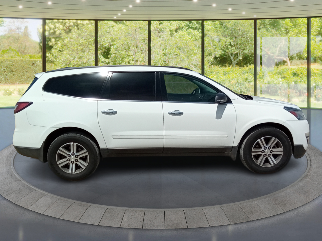 Neighborhood Autos, LLC - Used vehicle - SUV CHEVROLET TRAVERSE 2017