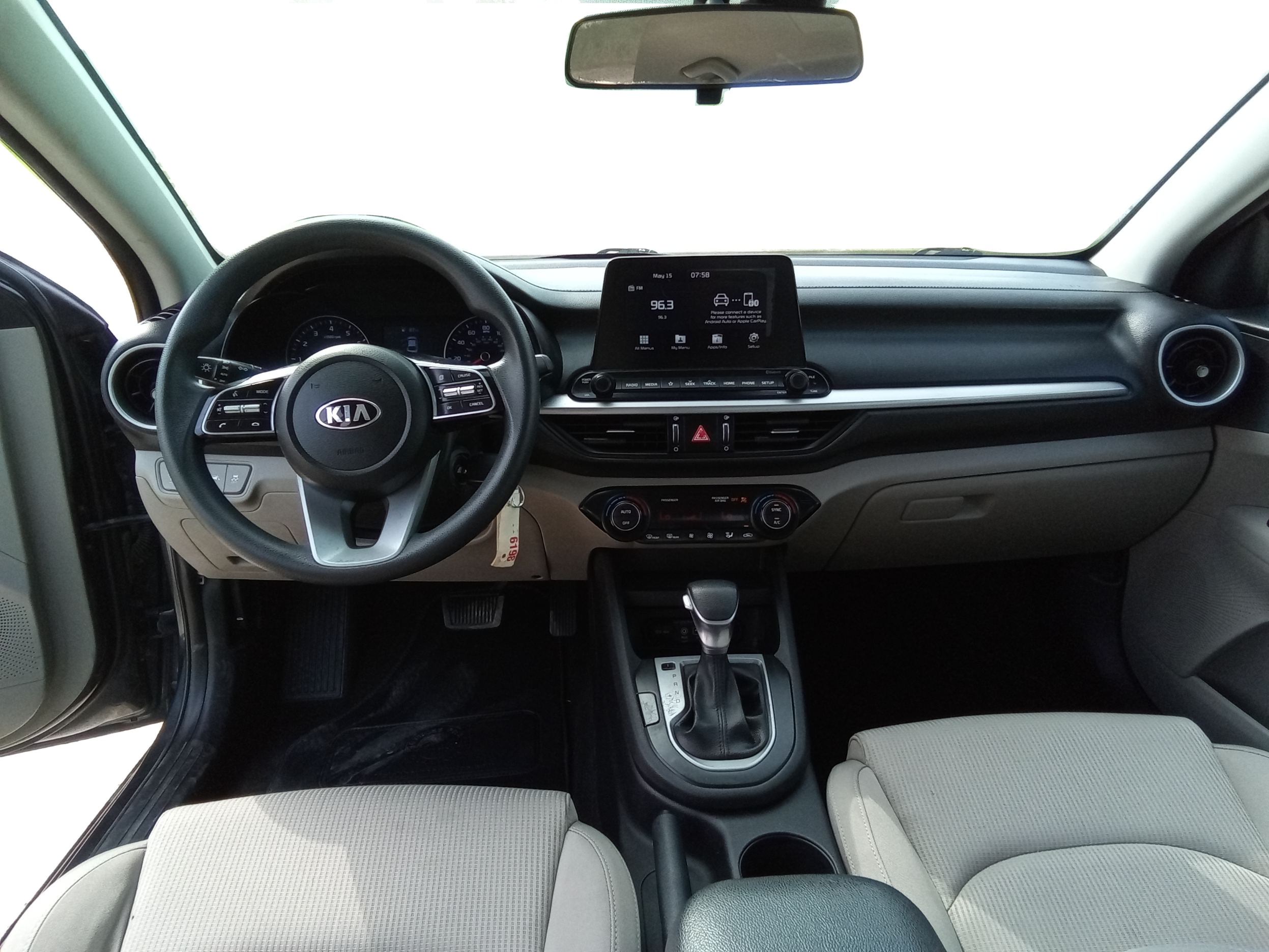 Neighborhood Autos, LLC - Used vehicle - Sedan KIA FORTE 2019