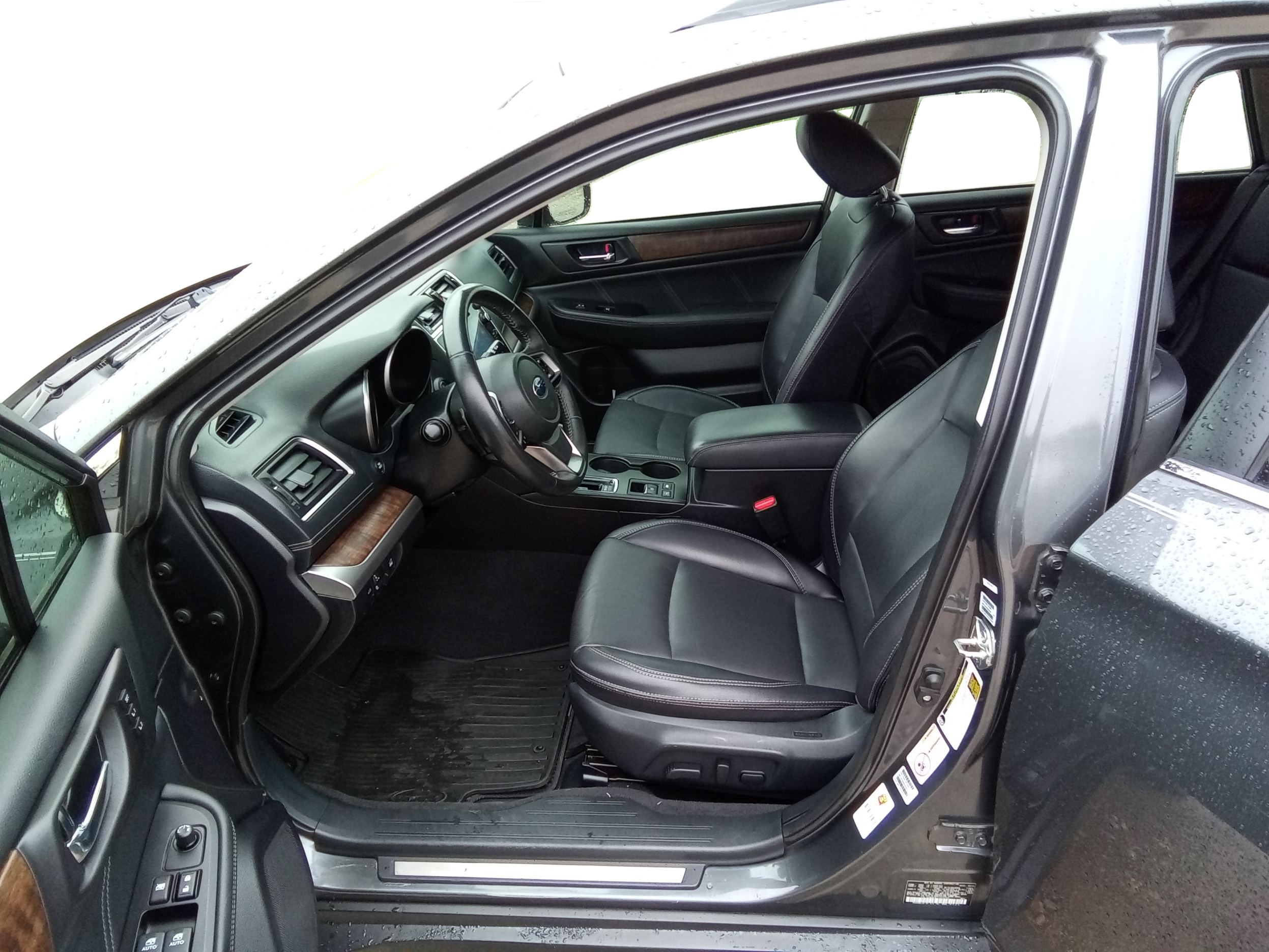 Neighborhood Autos, LLC - Used vehicle - SUV SUBARU OUTBACK 2018