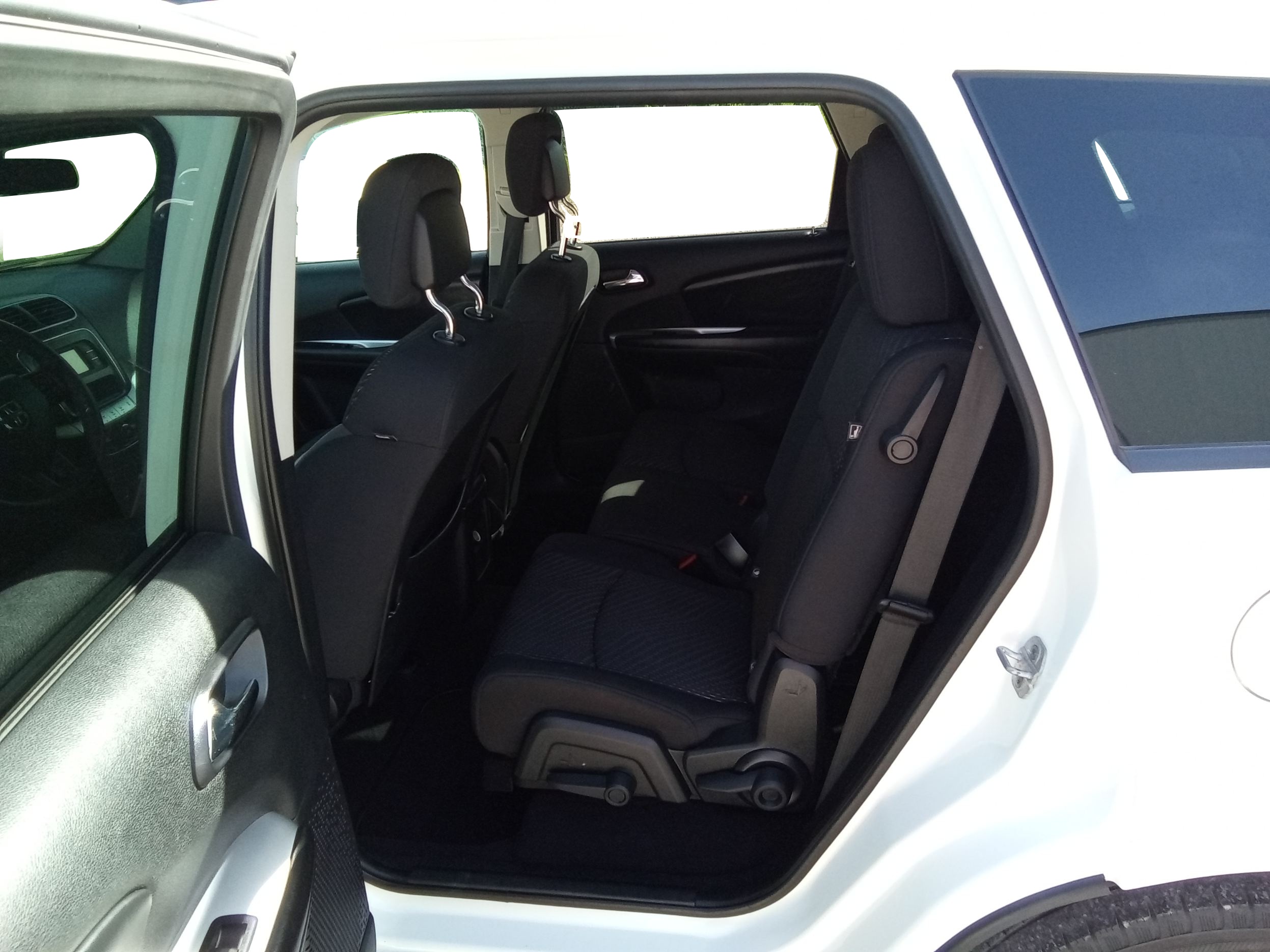 Neighborhood Autos, LLC - Used vehicle - SUV DODGE JOURNEY 2012