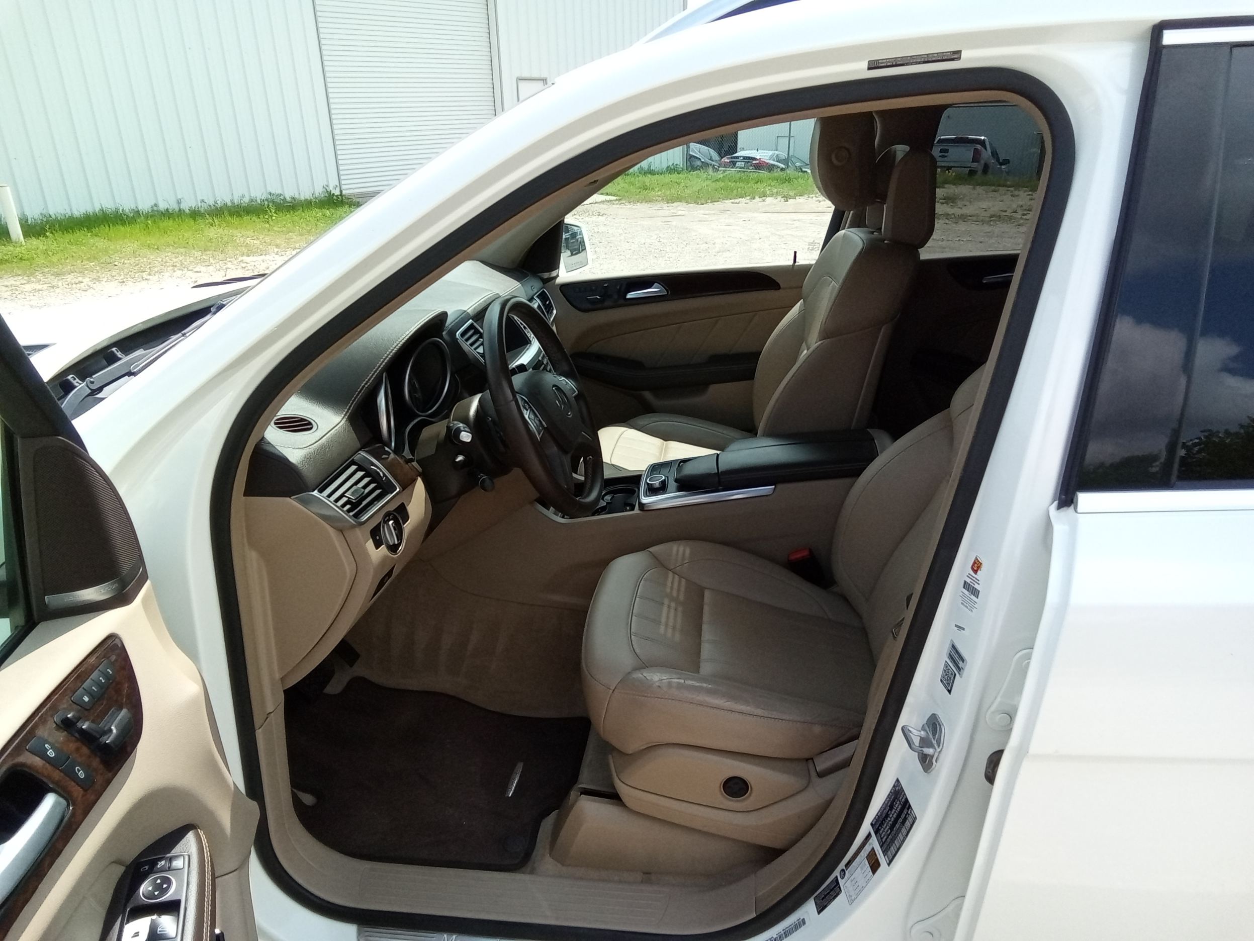 Neighborhood Autos, LLC - Used vehicle - SUV MERCEDES-BENZ GL-CLASS 2015