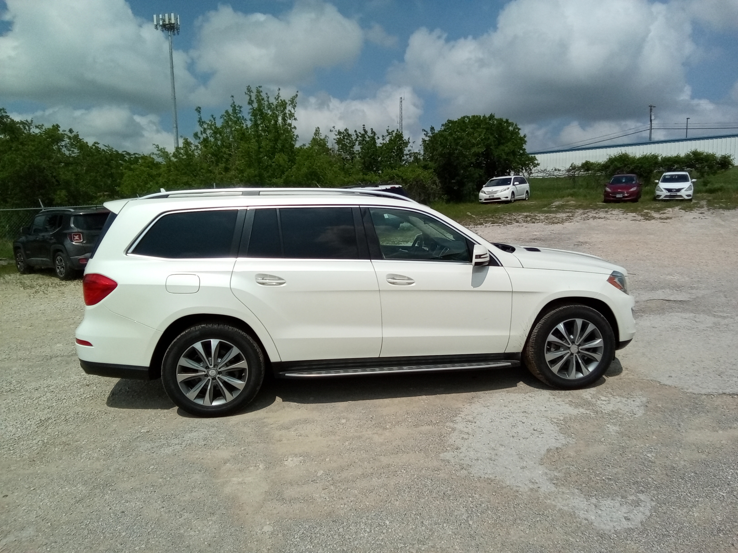Neighborhood Autos, LLC - Used vehicle - SUV MERCEDES-BENZ GL-CLASS 2015