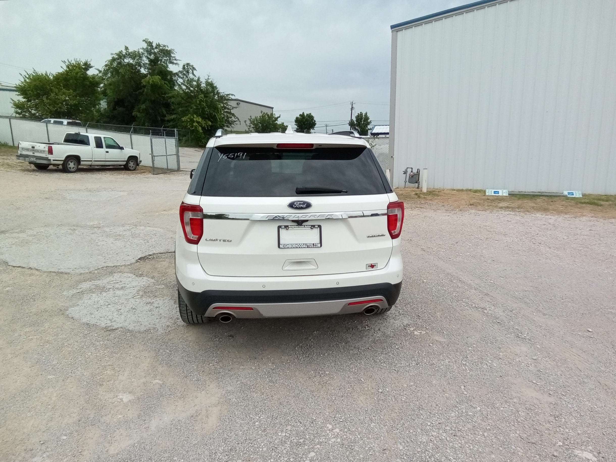 Neighborhood Autos, LLC - Used vehicle - SUV FORD EXPLORER 2016