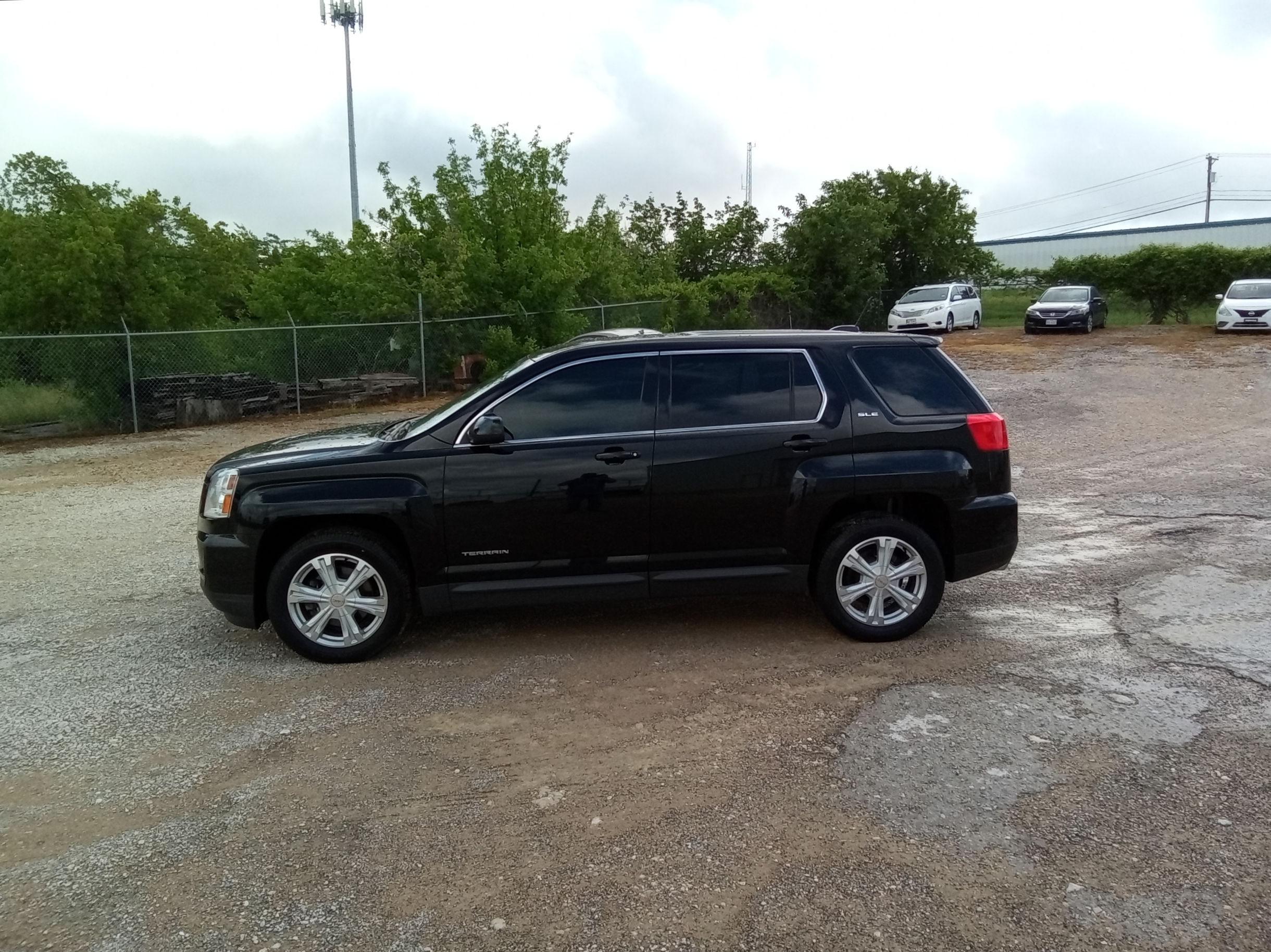 Neighborhood Autos, LLC - Used vehicle - SUV GMC TERRAIN 2017