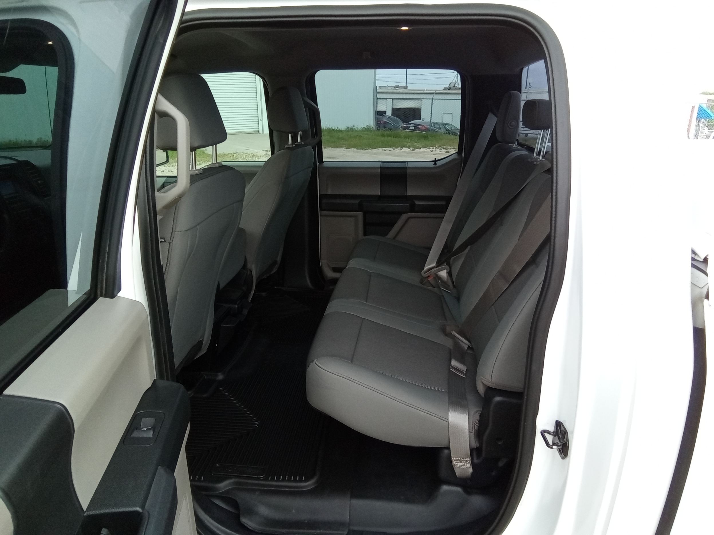 Neighborhood Autos, LLC - Used vehicle - Truck FORD F-150 2018