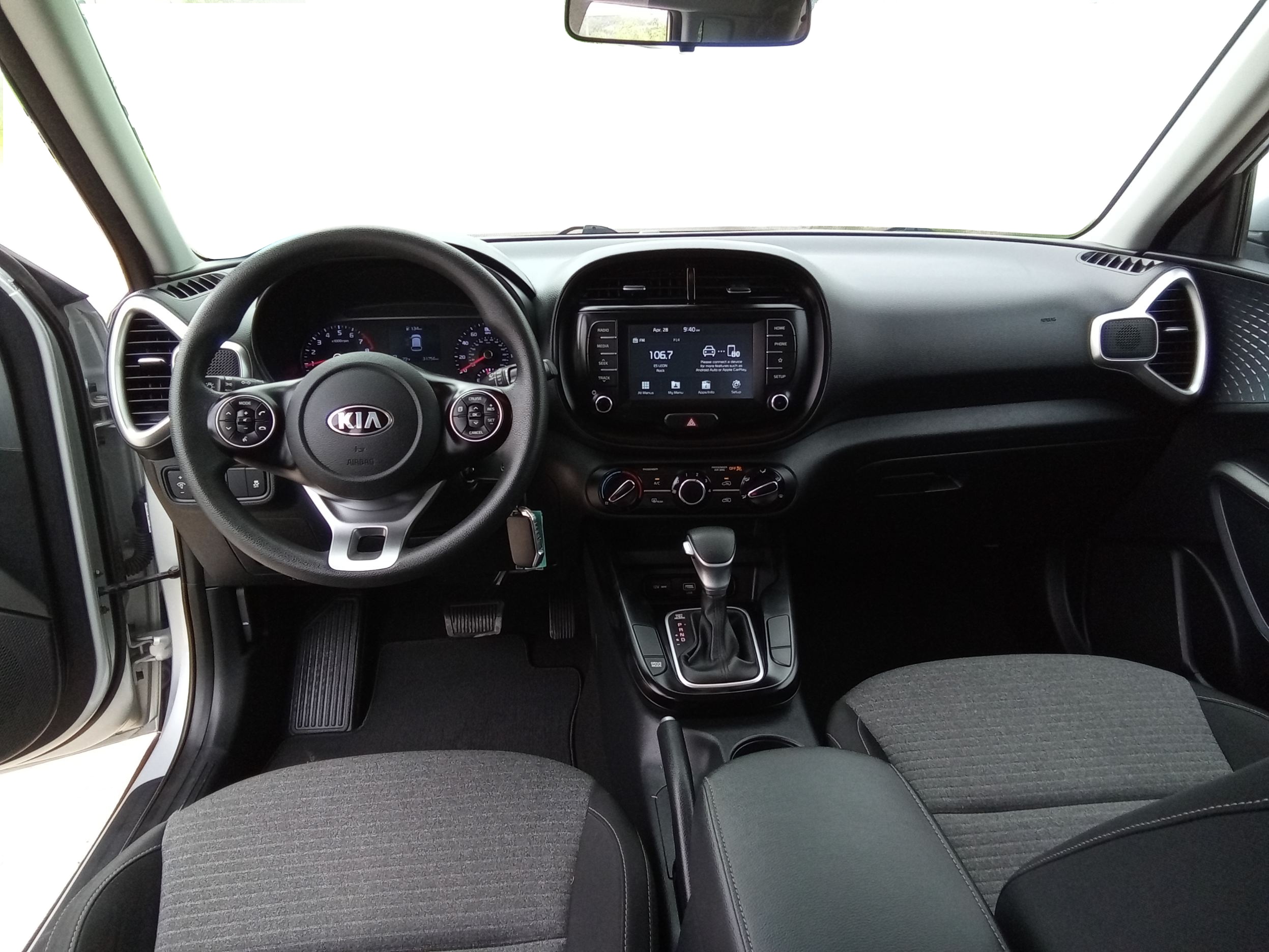 Neighborhood Autos, LLC - Used vehicle - Sedan KIA SOUL 2020