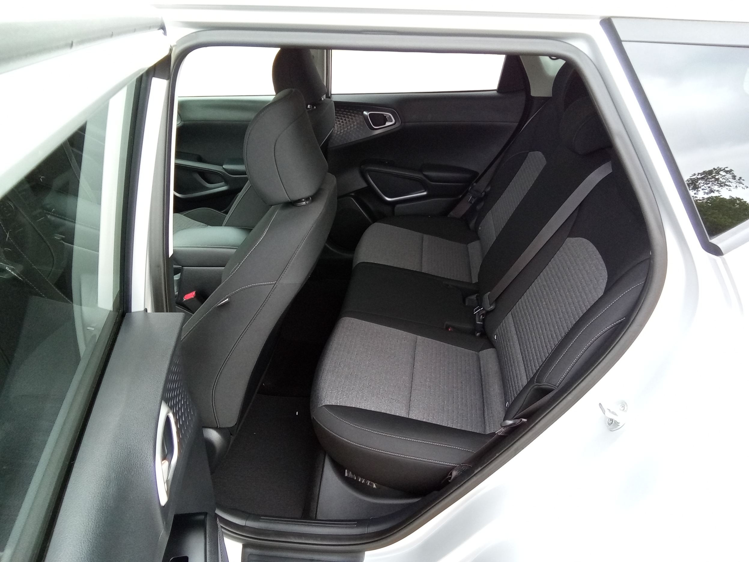 Neighborhood Autos, LLC - Used vehicle - Sedan KIA SOUL 2020