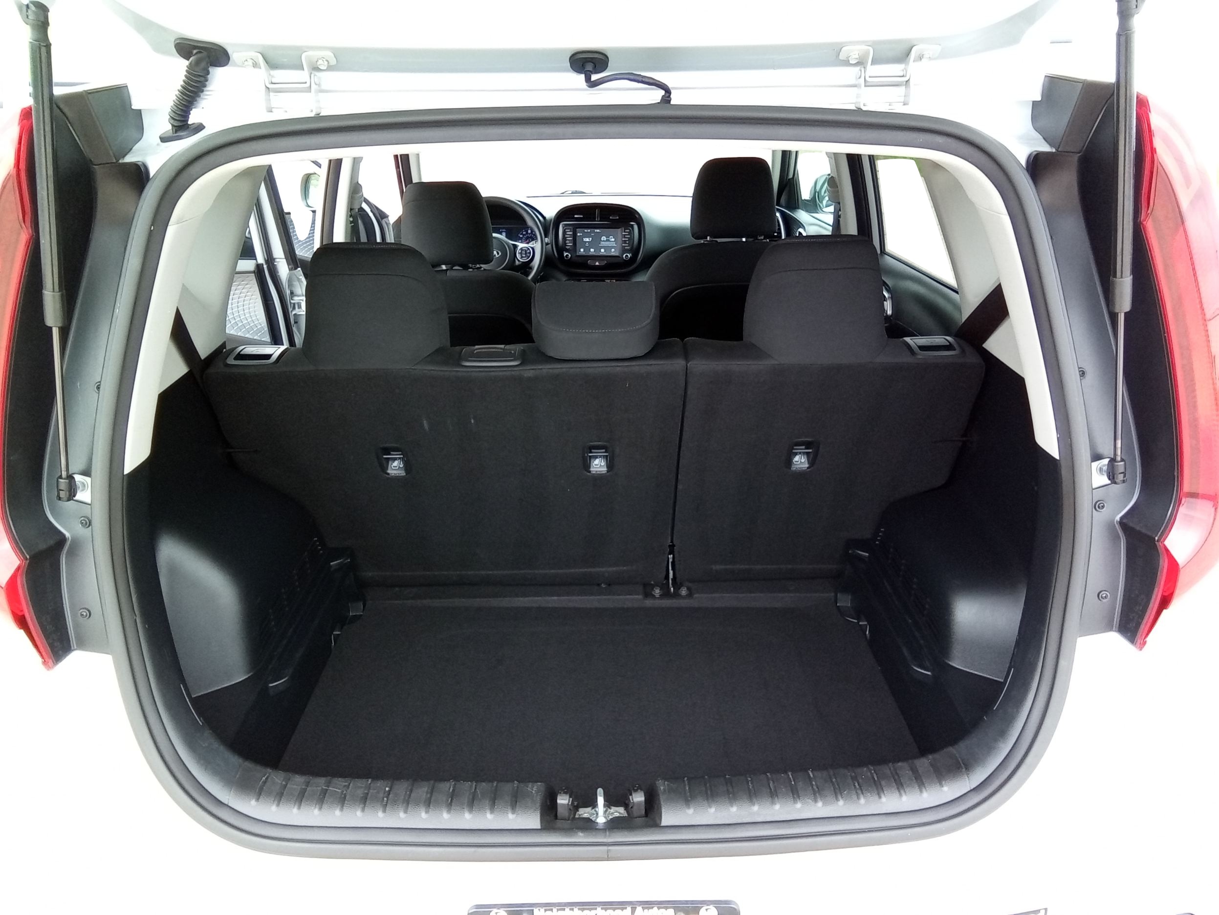 Neighborhood Autos, LLC - Used vehicle - Sedan KIA SOUL 2020