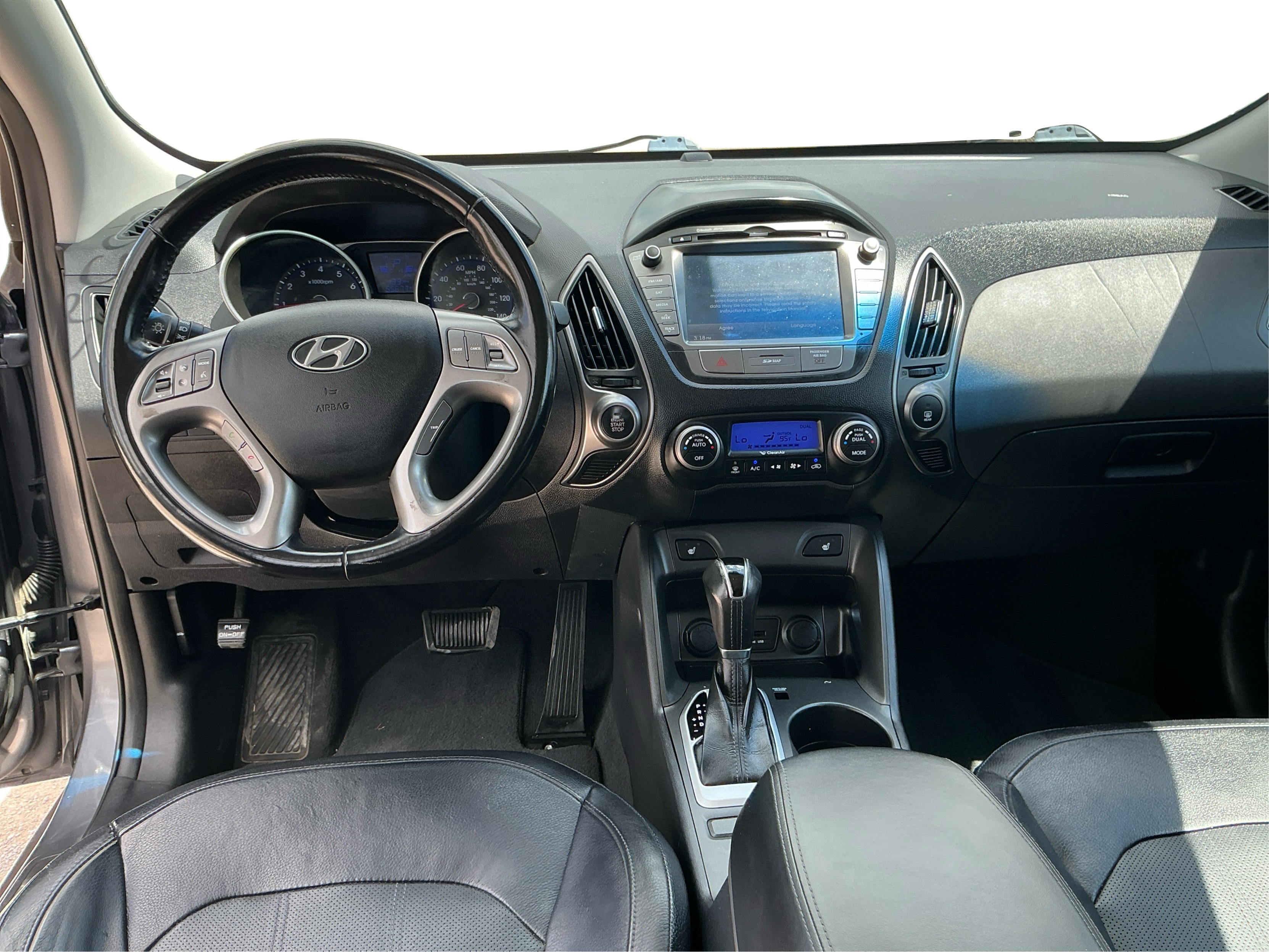 Neighborhood Autos, LLC - Used vehicle - SUV HYUNDAI TUCSON 2014
