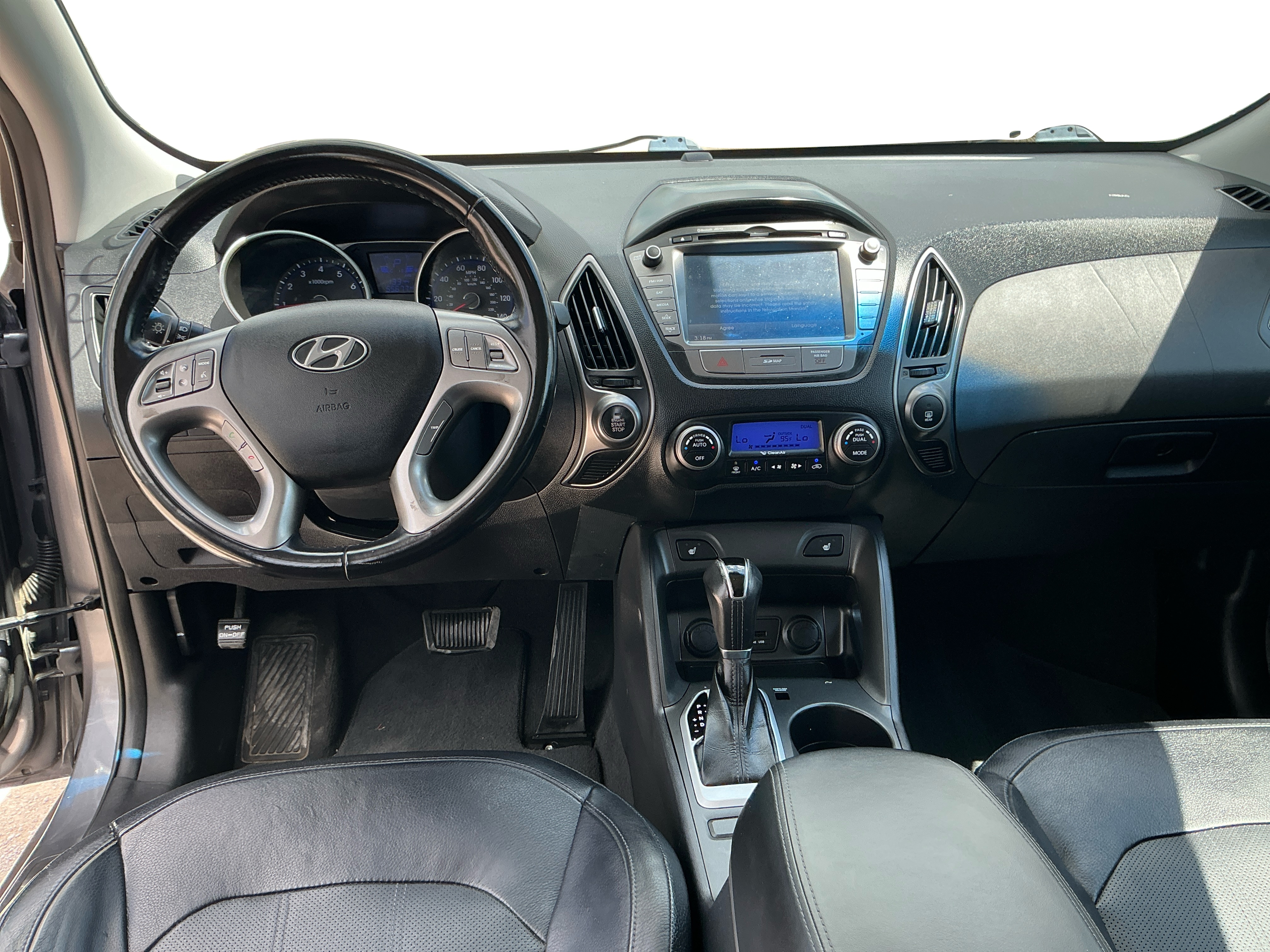 Neighborhood Autos, LLC - Used vehicle - SUV HYUNDAI TUCSON 2014