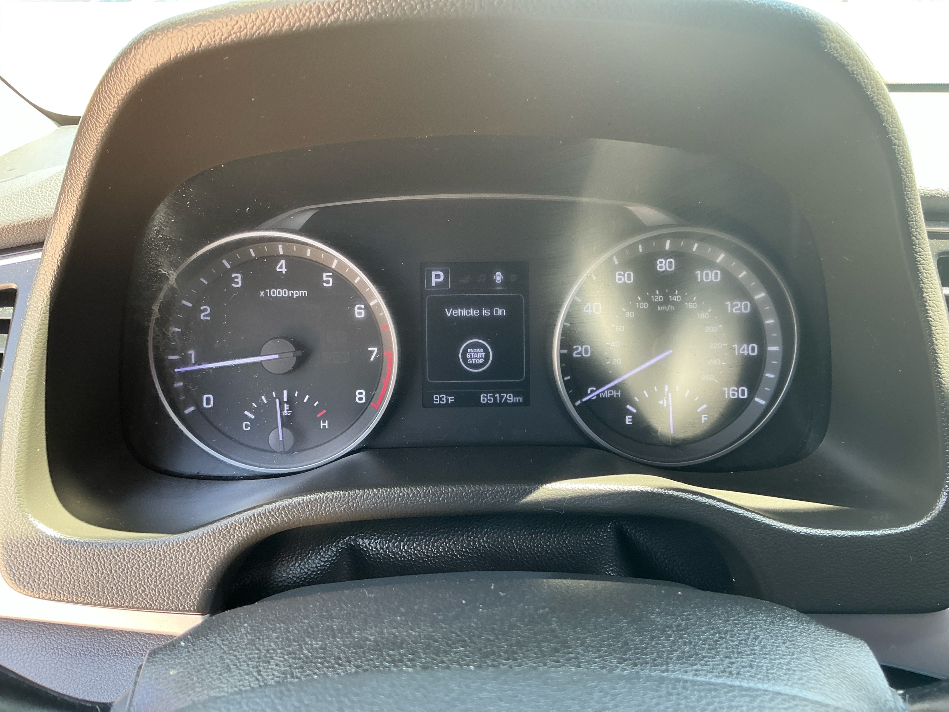 Neighborhood Autos, LLC - Used vehicle - Sedan HYUNDAI ELANTRA 2017