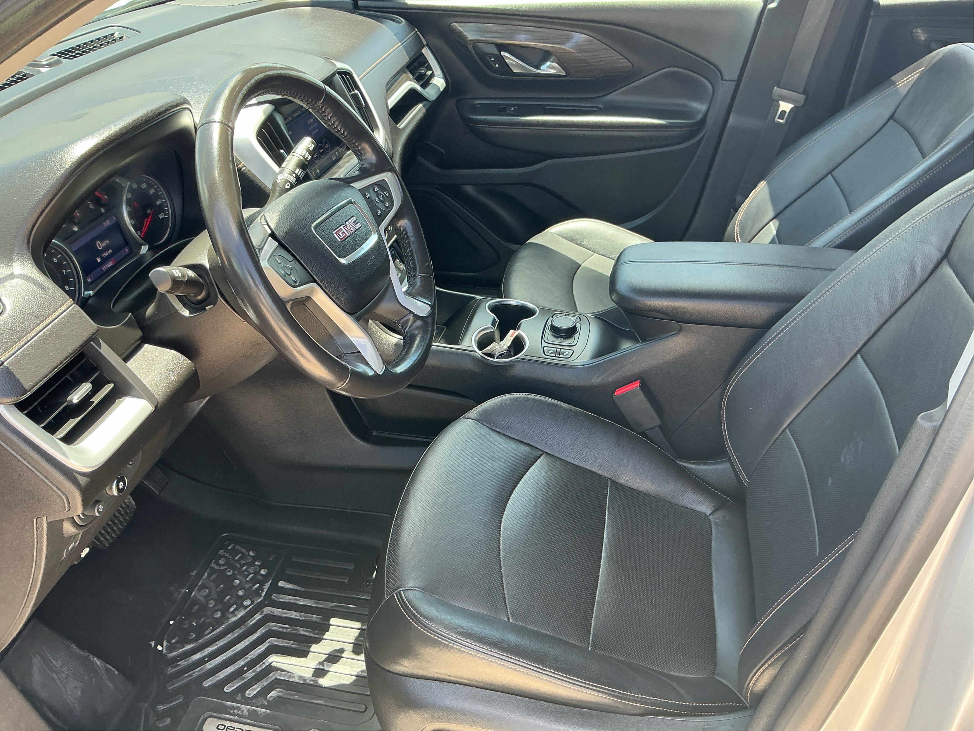 Neighborhood Autos, LLC - Used vehicle - SUV GMC TERRAIN 2019