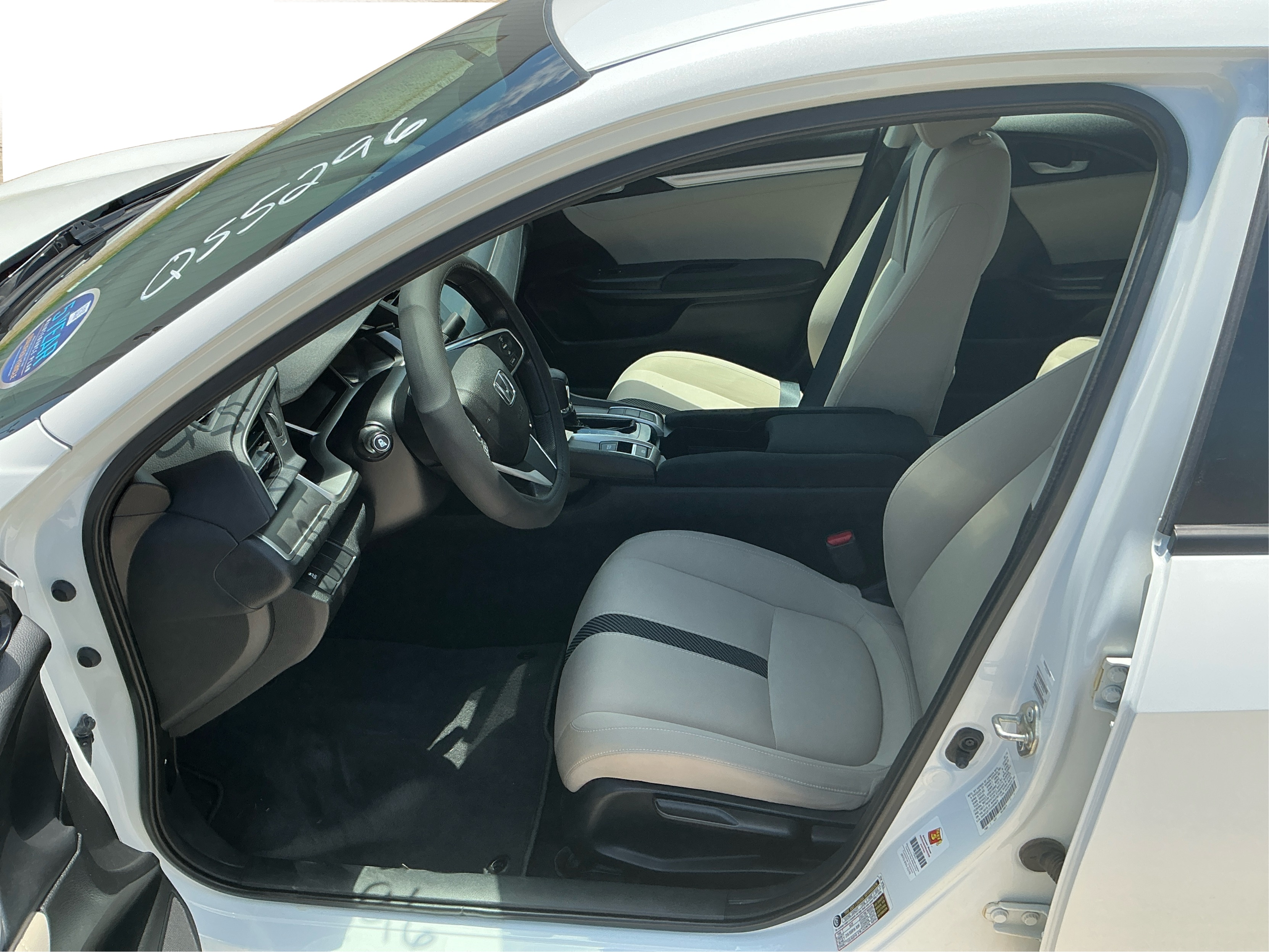 Neighborhood Autos, LLC - Used vehicle - Sedan HONDA CIVIC 2018